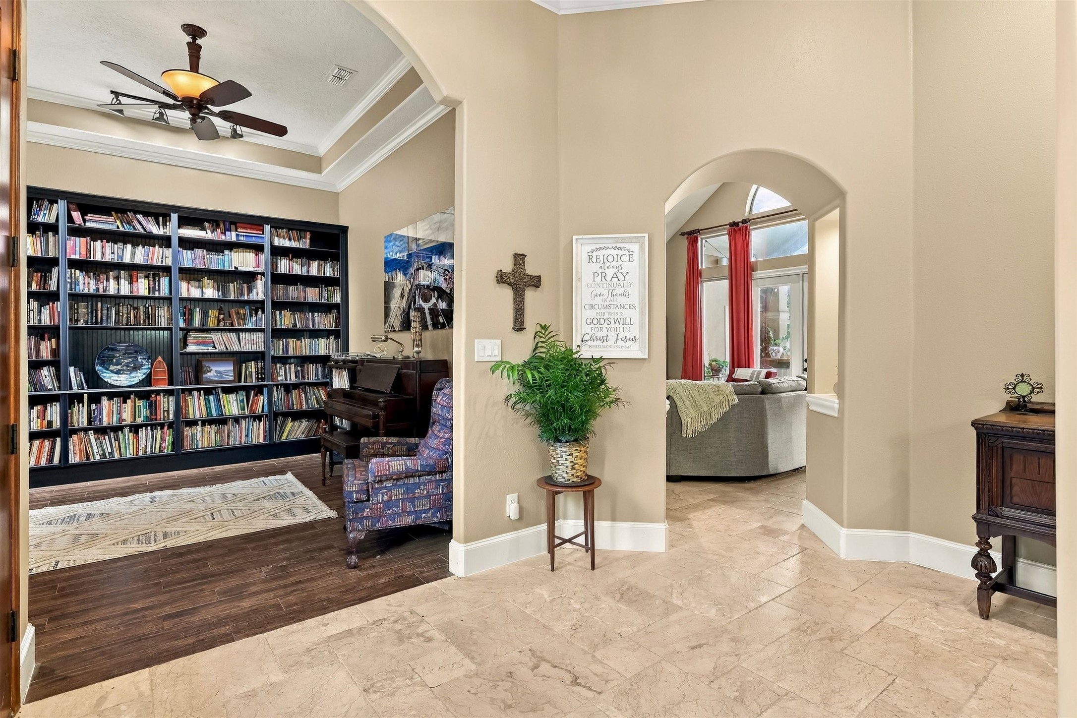 17206 Horseshoe Way Property Photo 6