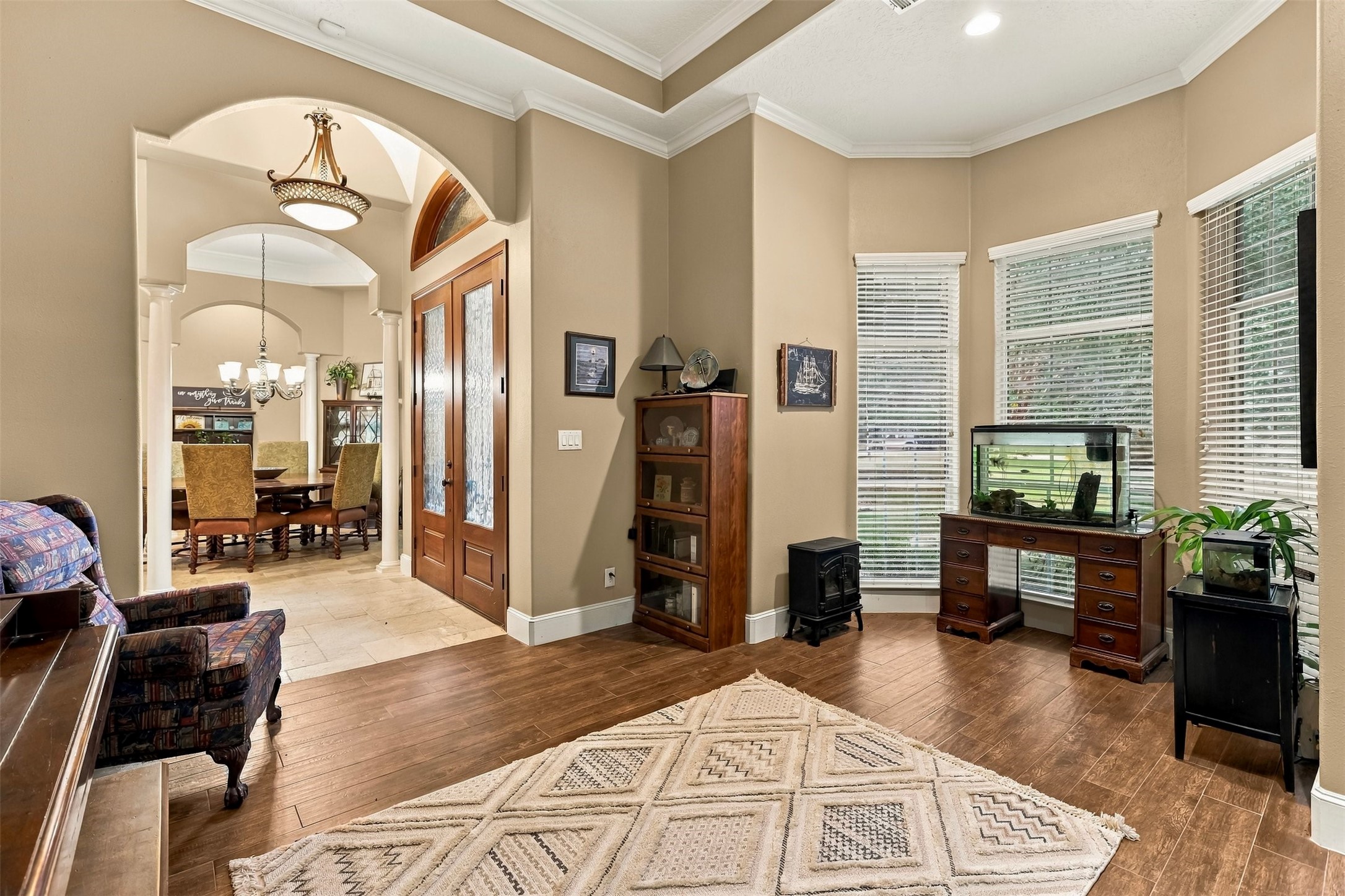 17206 Horseshoe Way Property Photo 8