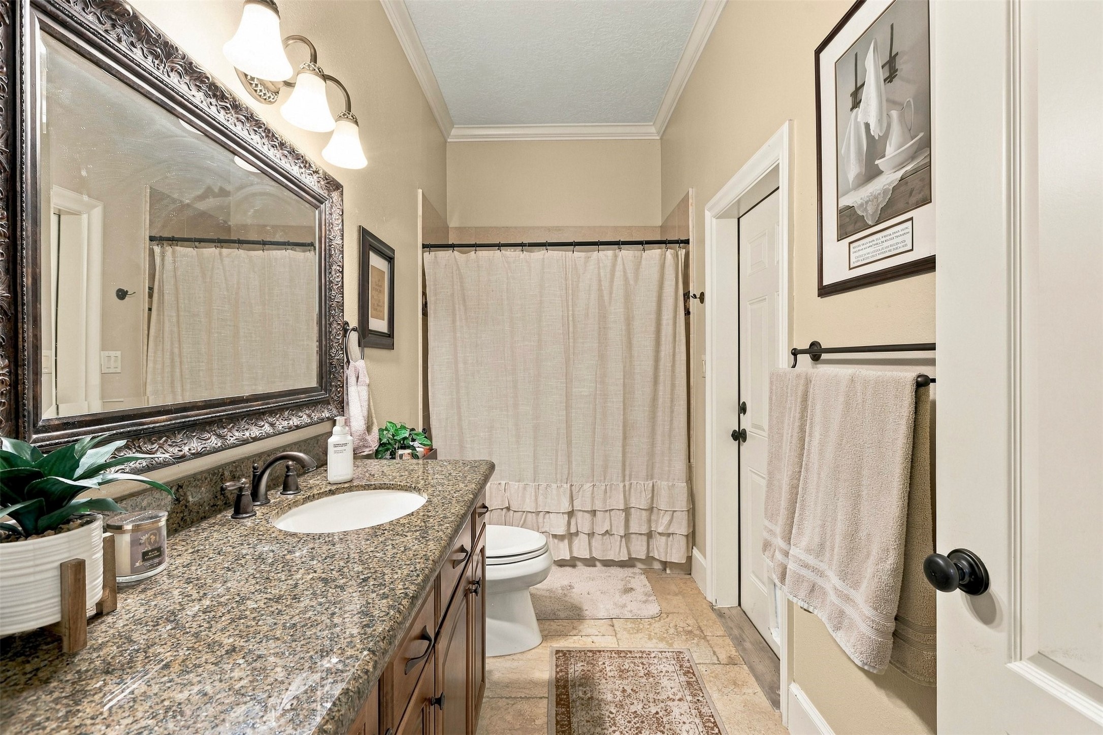 17206 Horseshoe Way Property Photo 17