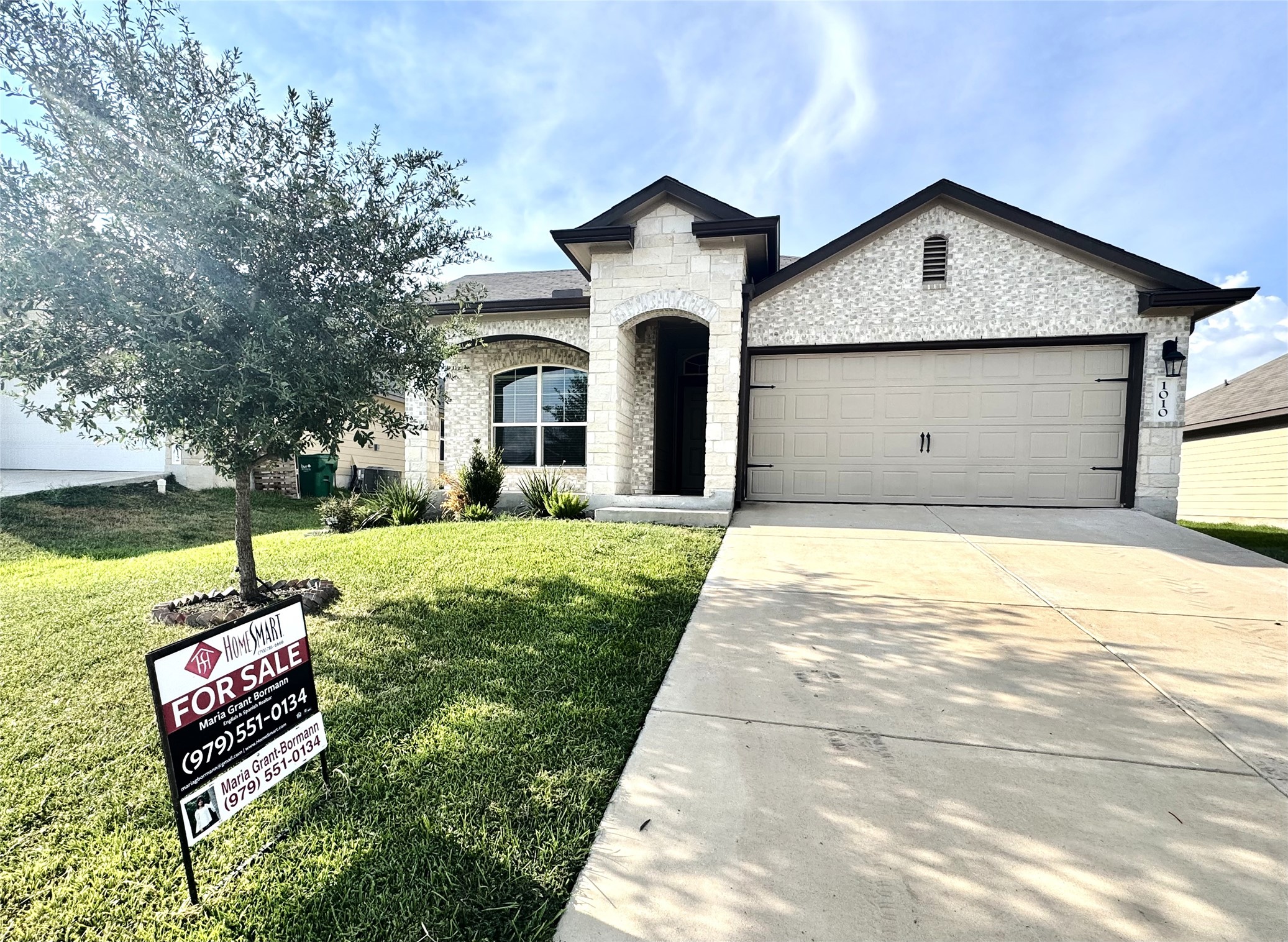 1010 Fannin Street Property Photo 1