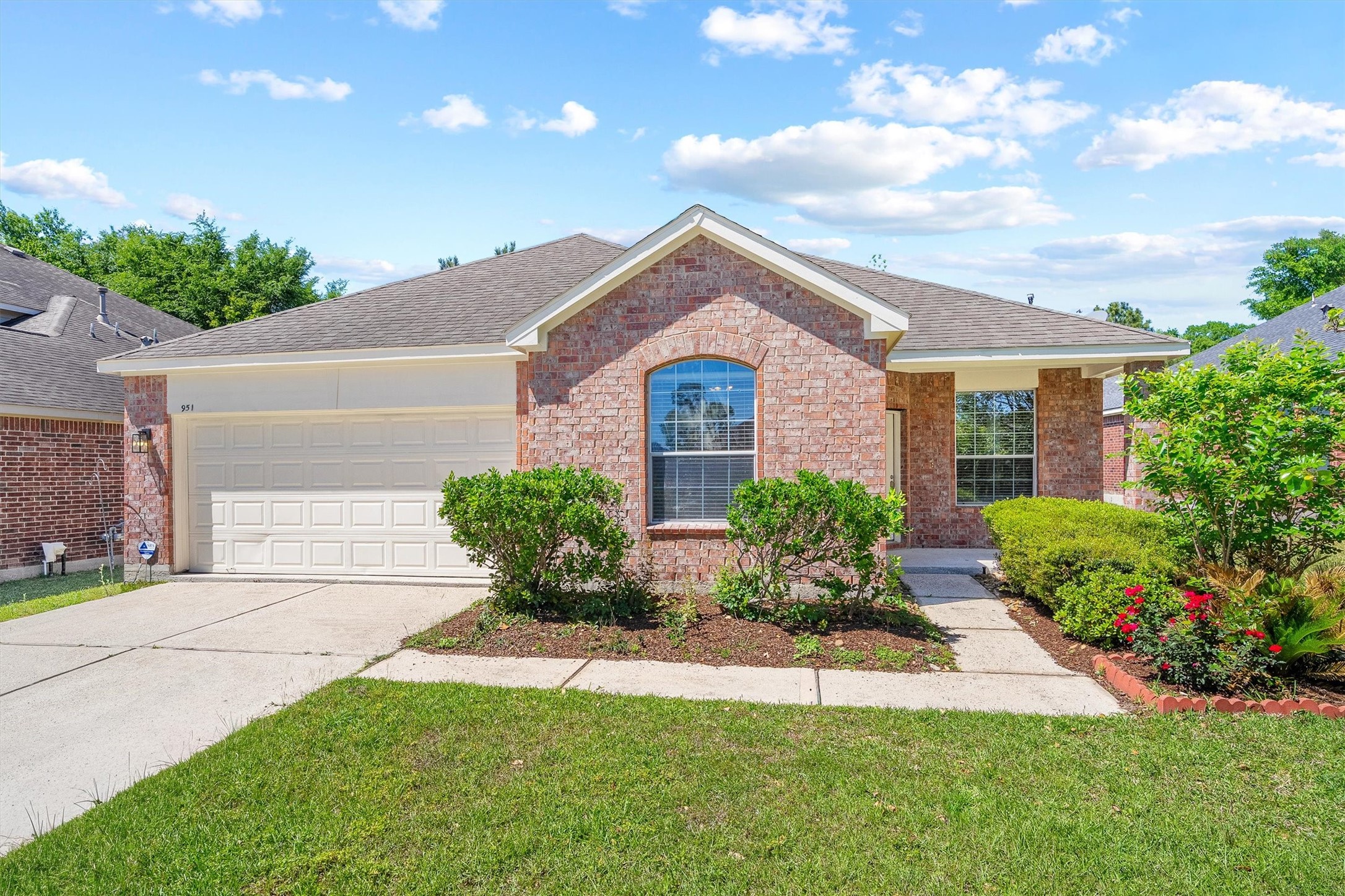 951 Crannog Way Property Photo 4