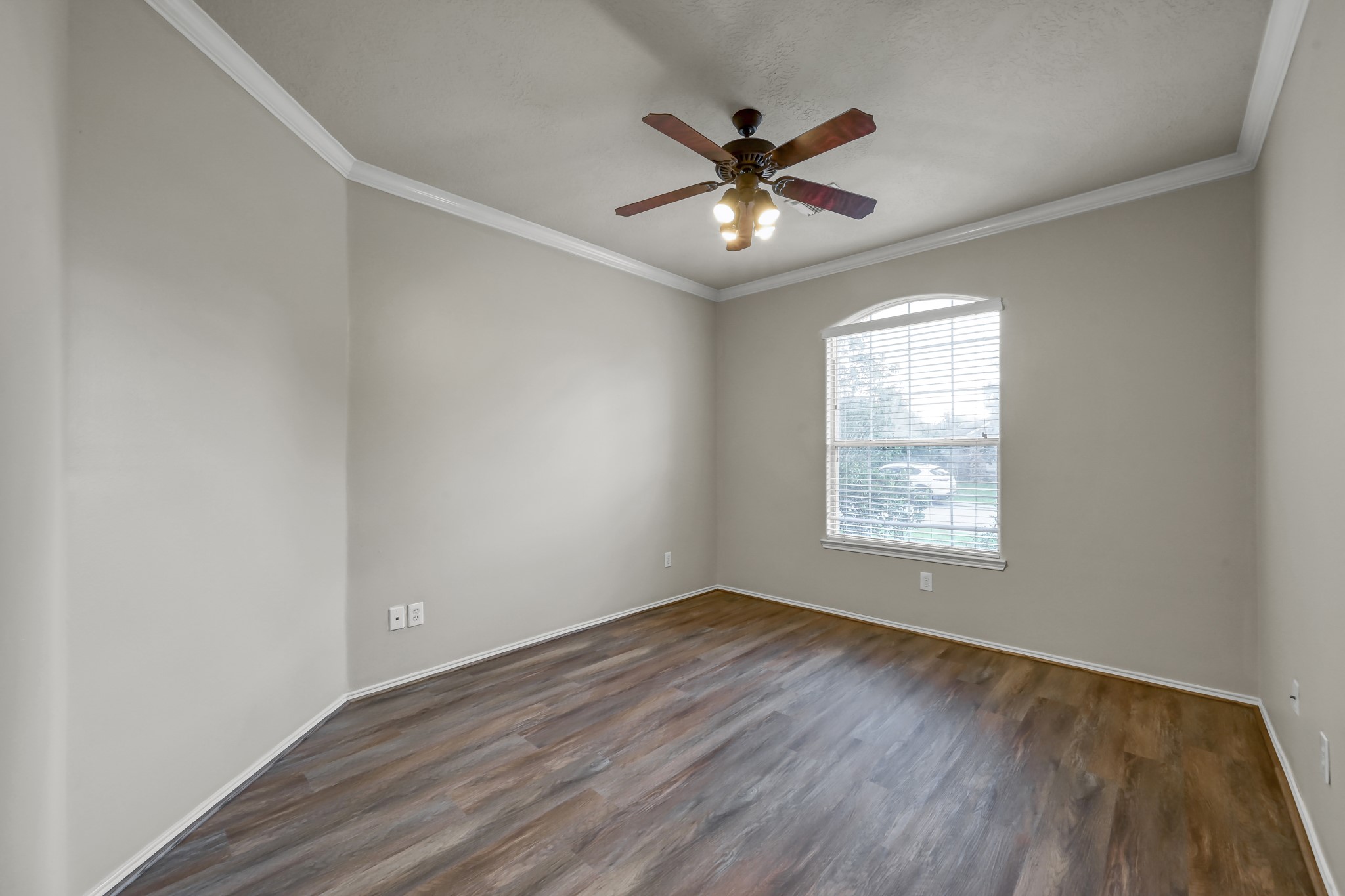 951 Crannog Way Property Photo 49