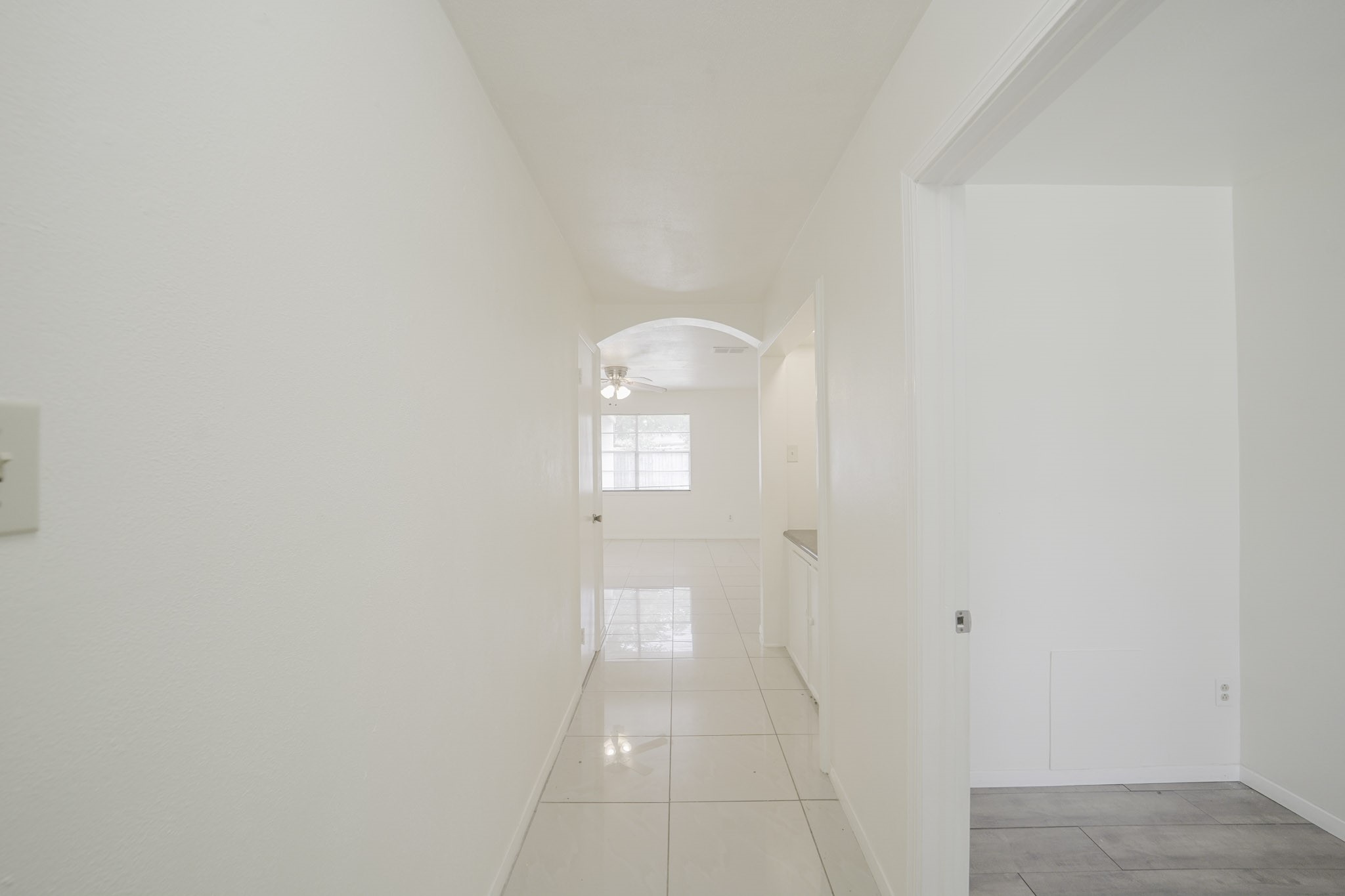 9811 Mango Street Property Photo 5