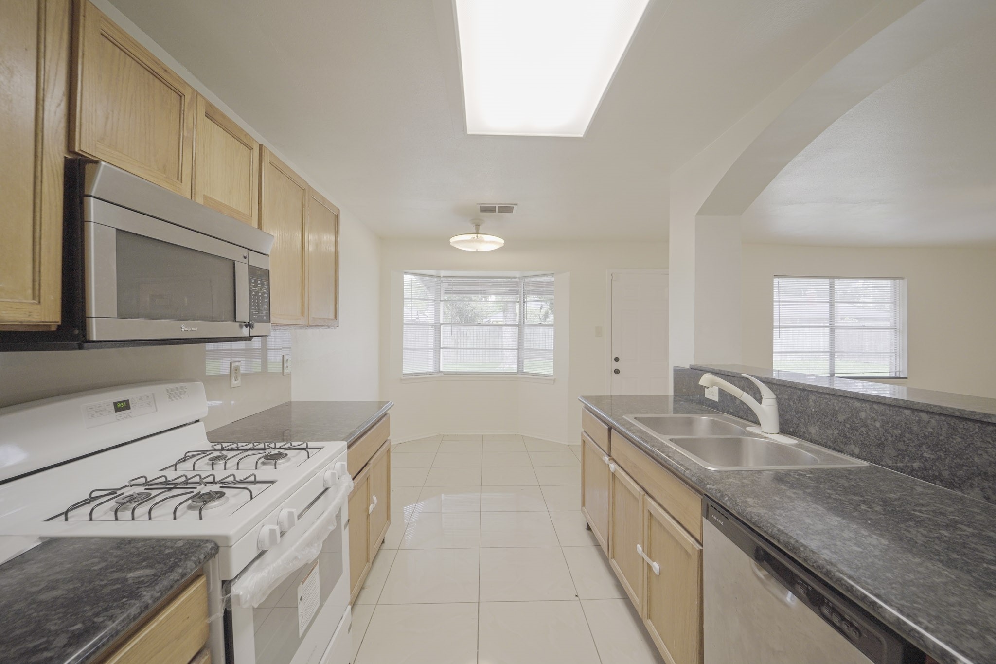 9811 Mango Street Property Photo 14