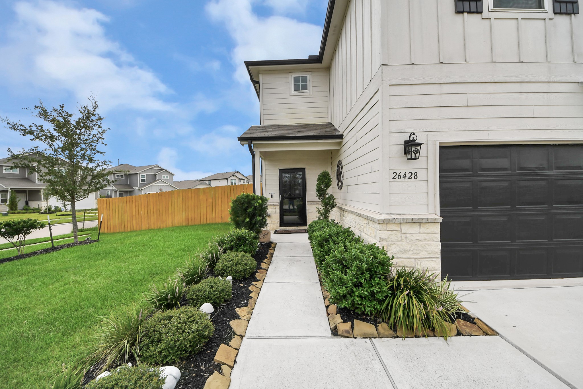 26428 Red Clover Drive Property Photo 10