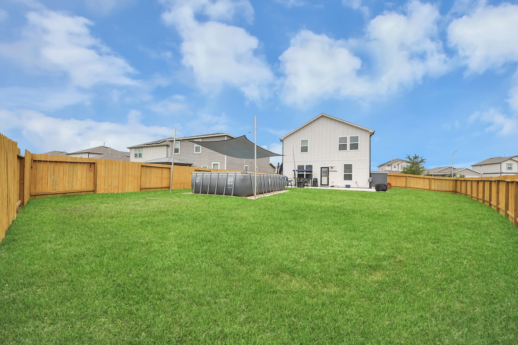 26428 Red Clover Drive Property Photo 14