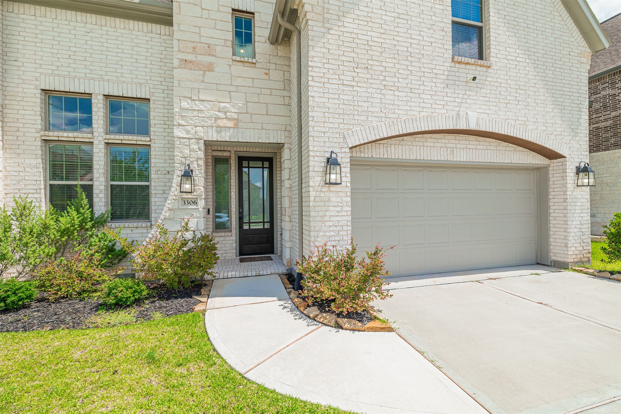 3306 Willow Fin Way Property Photo 4