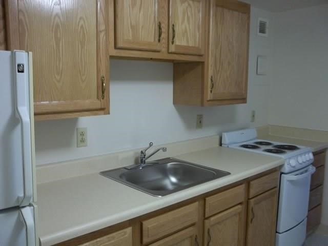 1414 National Road Property Photo 4