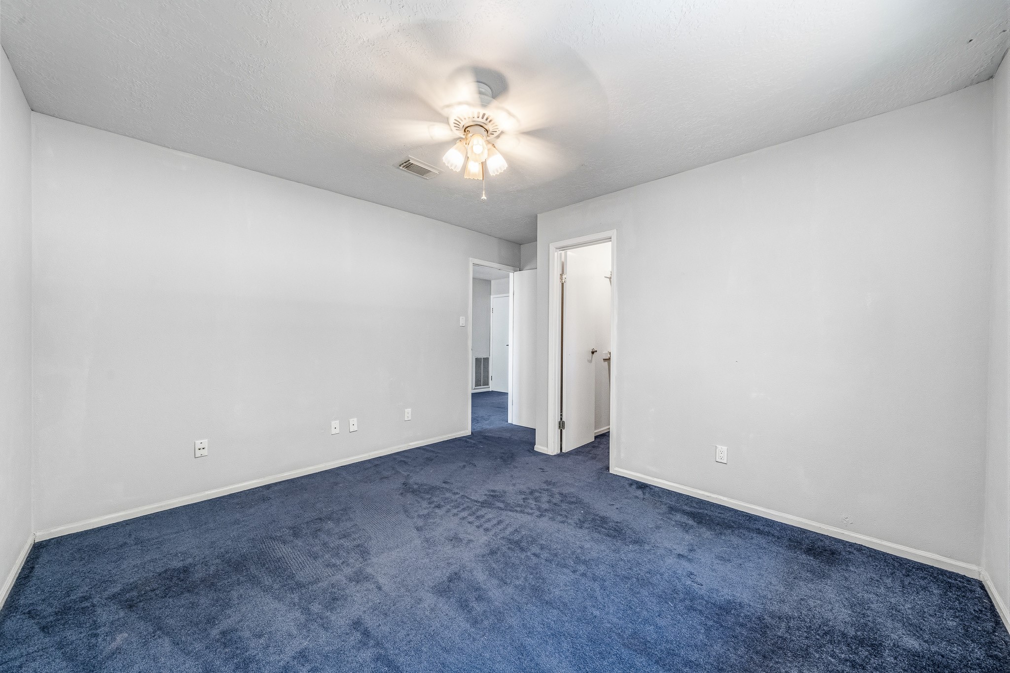 8306 Pine Falls Drive Property Photo 27