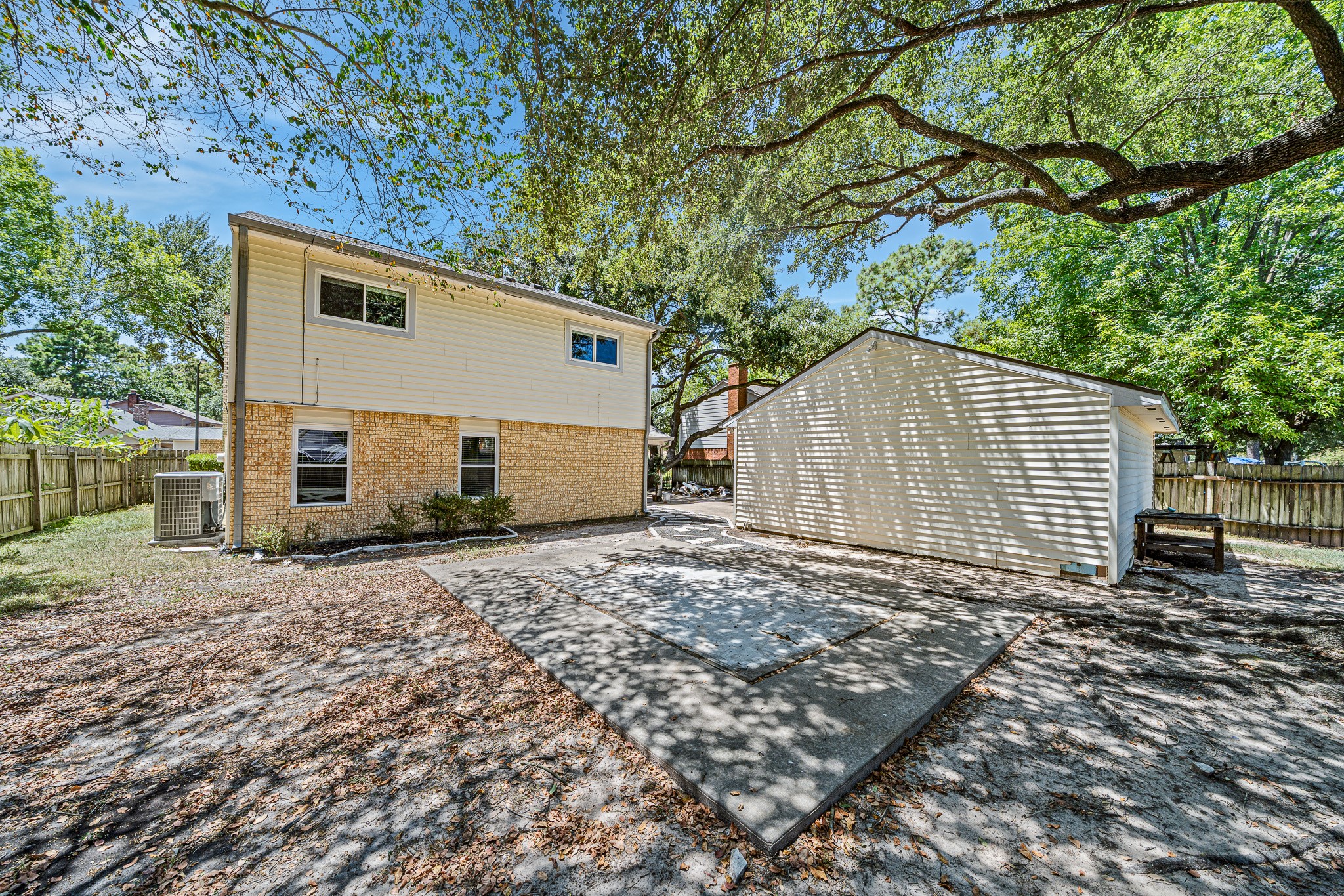 8306 Pine Falls Drive Property Photo 37