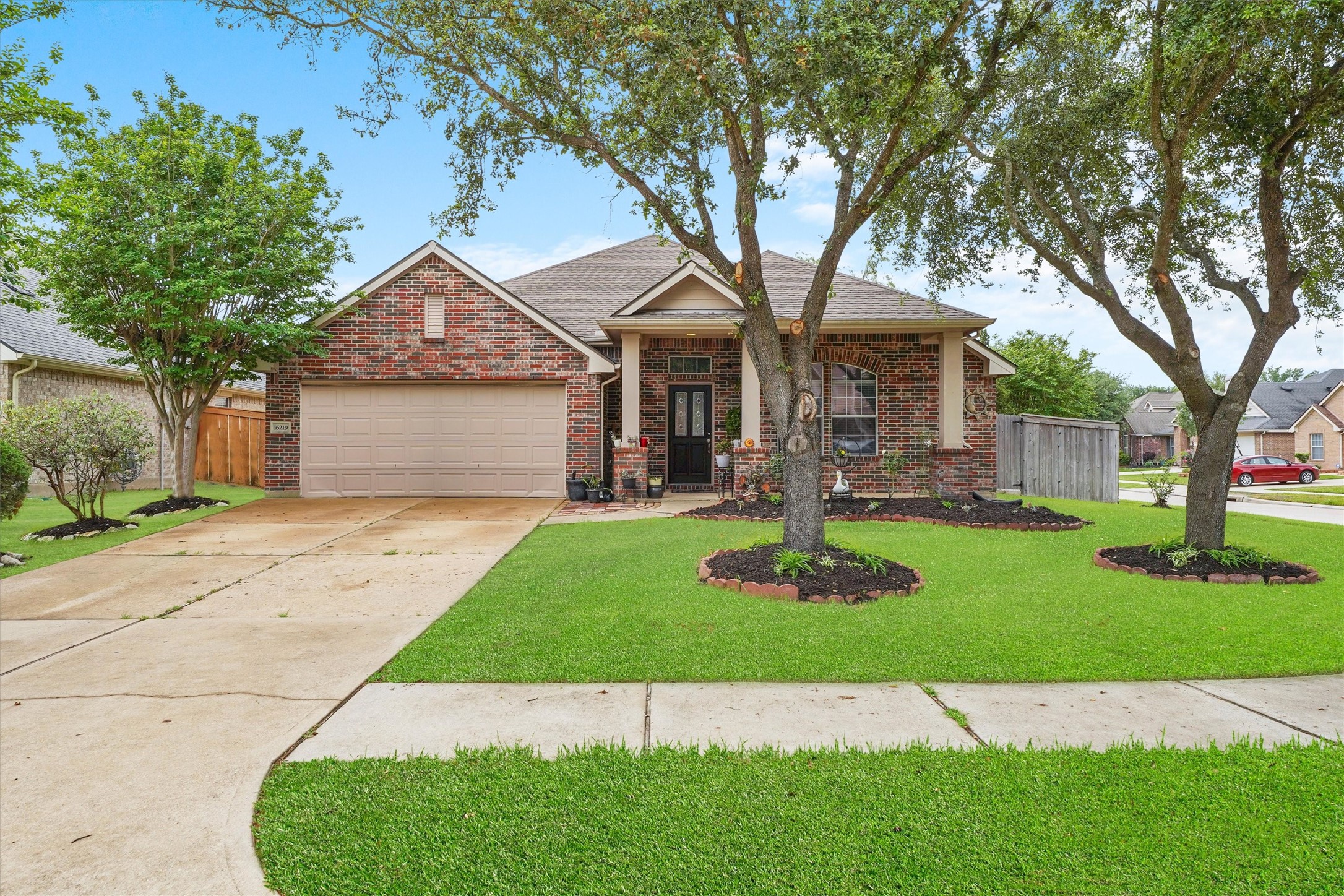 16219 Wilmington Park Lane Property Photo 1