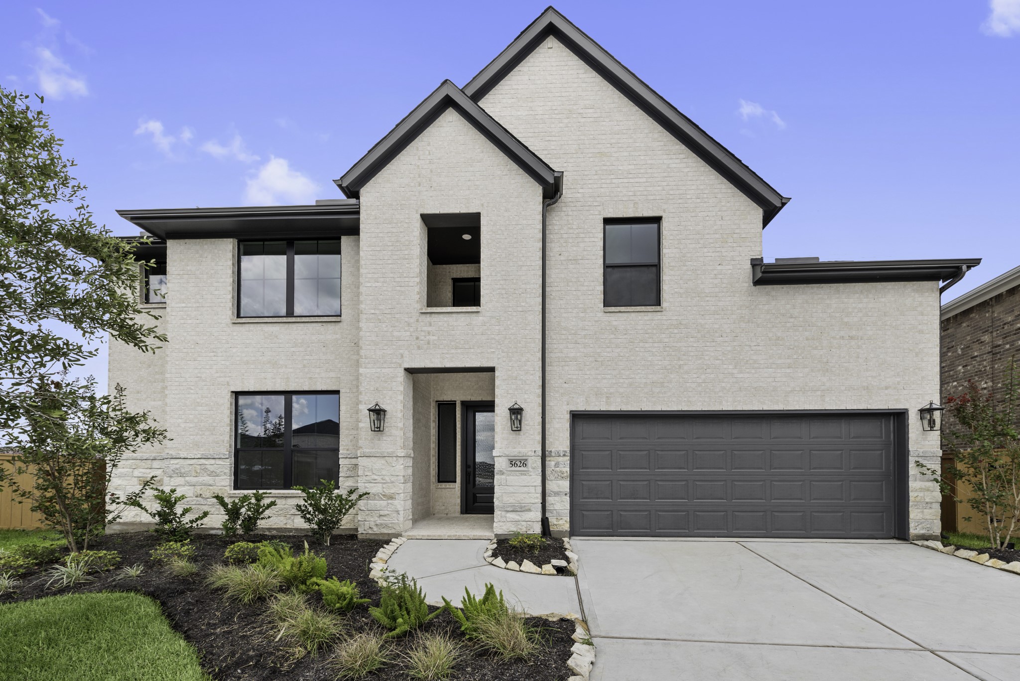 5626 Bermuda Sands Drive Property Photo 1