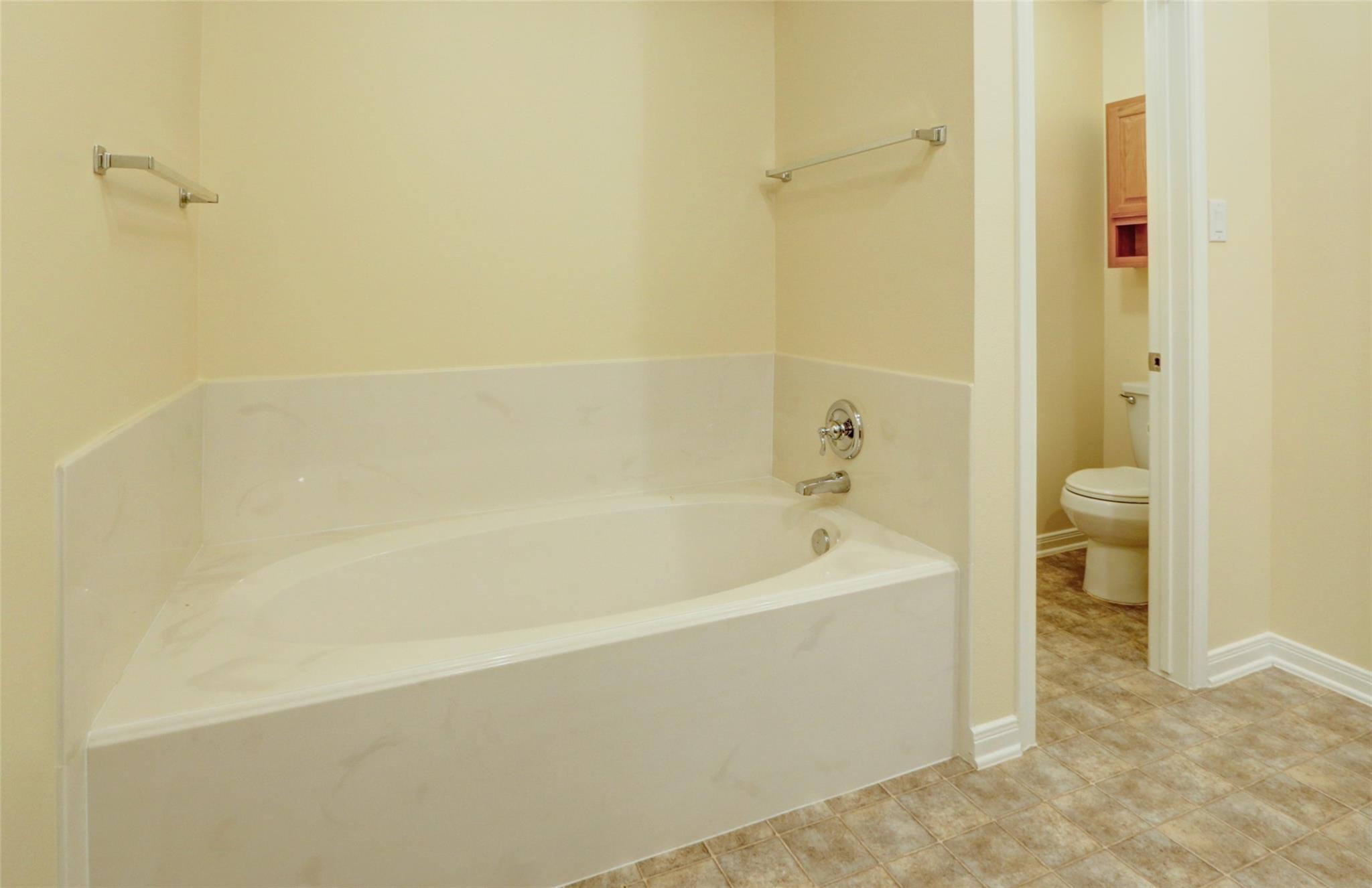 6611 Marble Falls Lane Property Photo 22