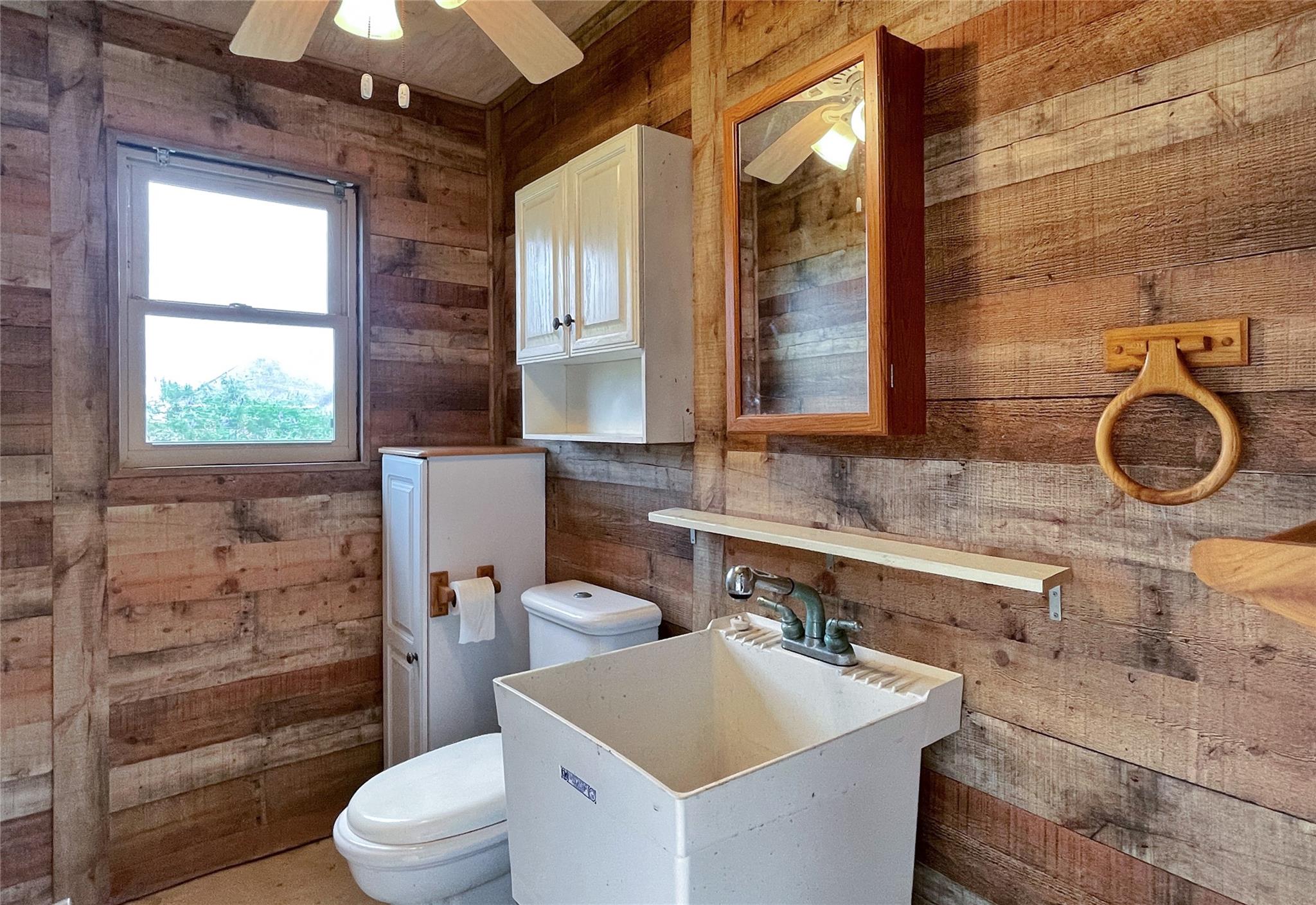 6611 Marble Falls Lane Property Photo 32