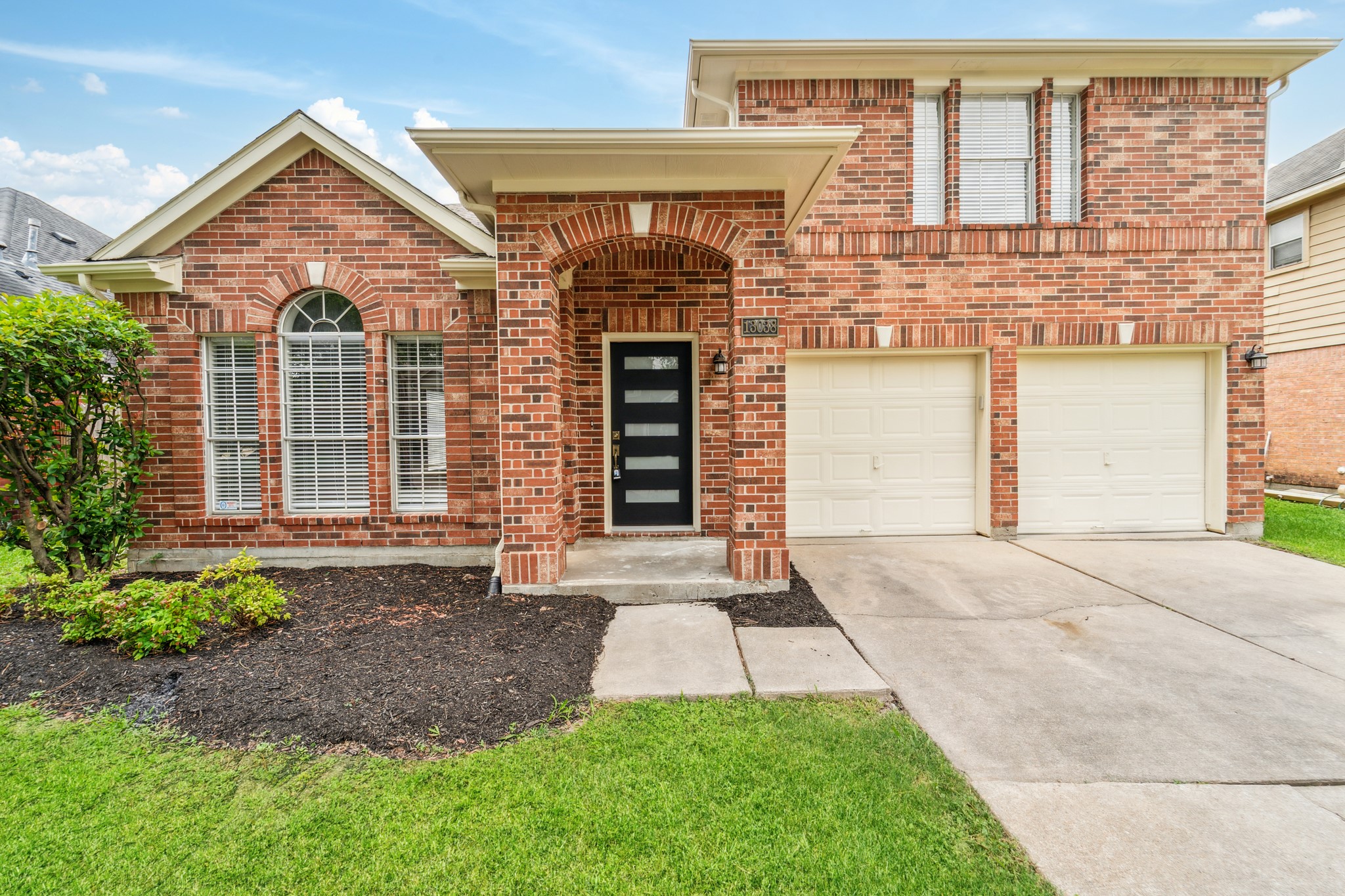 13038 Skymeadow Drive Property Photo 1