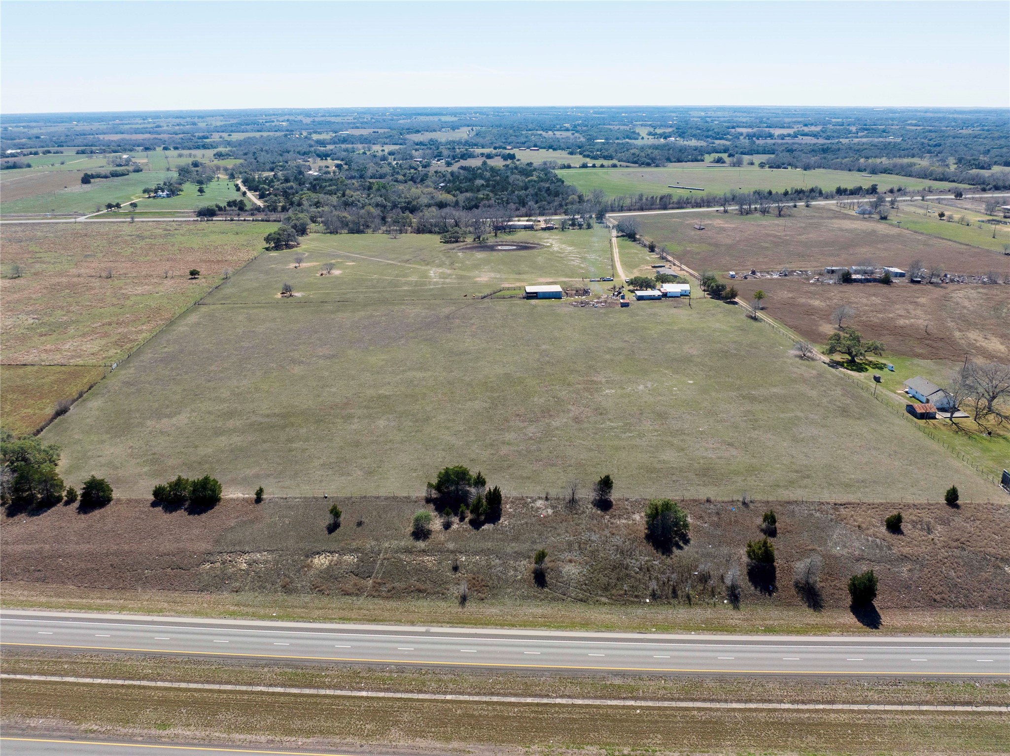 5135 W Us Highway 90 Property Photo 1