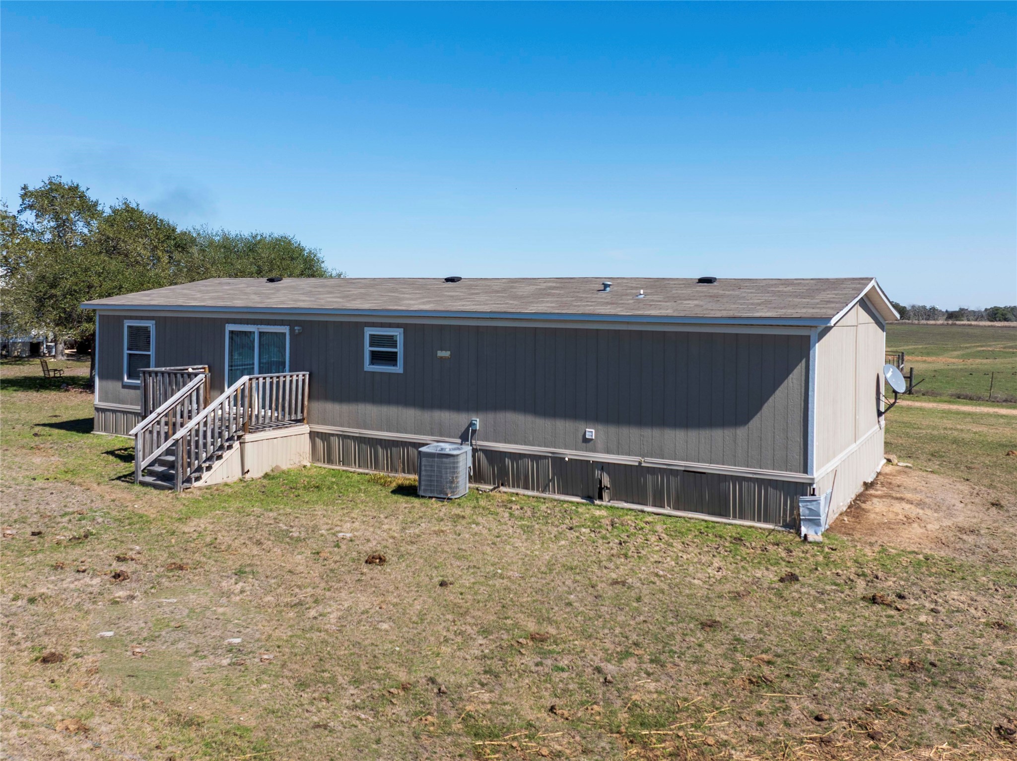 5135 W Us Highway 90 Property Photo 24