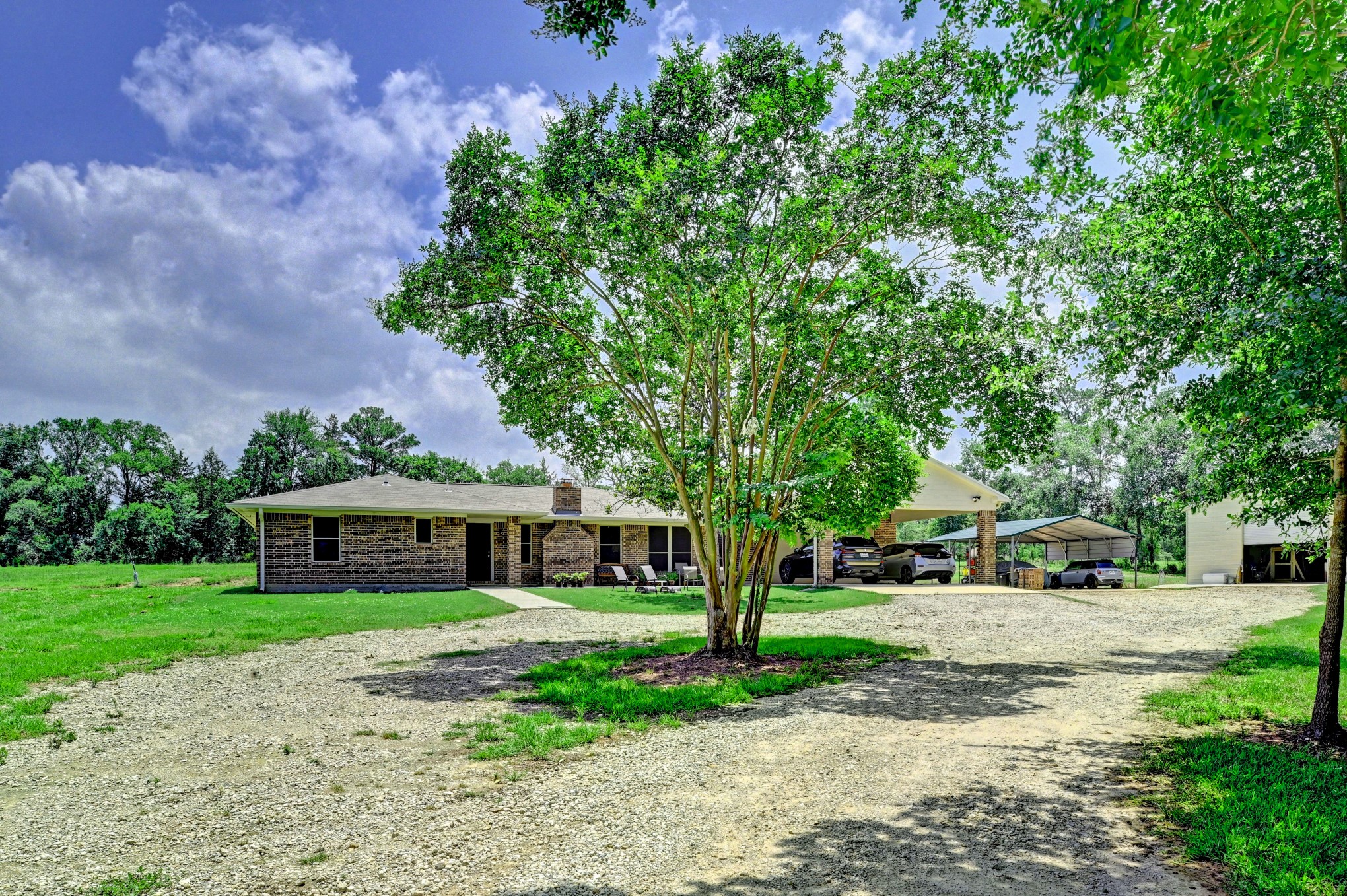 15508 Highway 105 E Property Photo 8