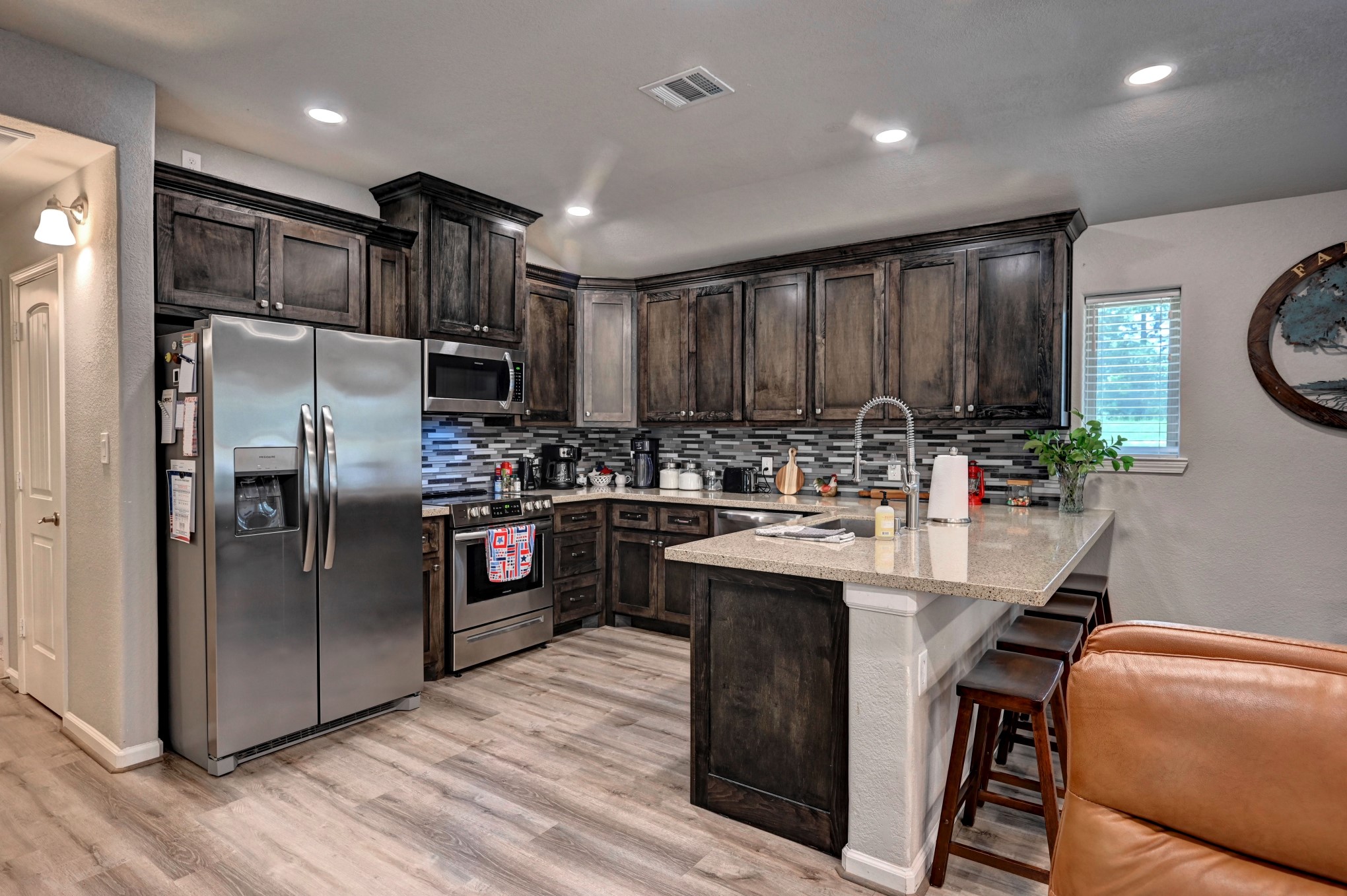 15508 Highway 105 E Property Photo 17