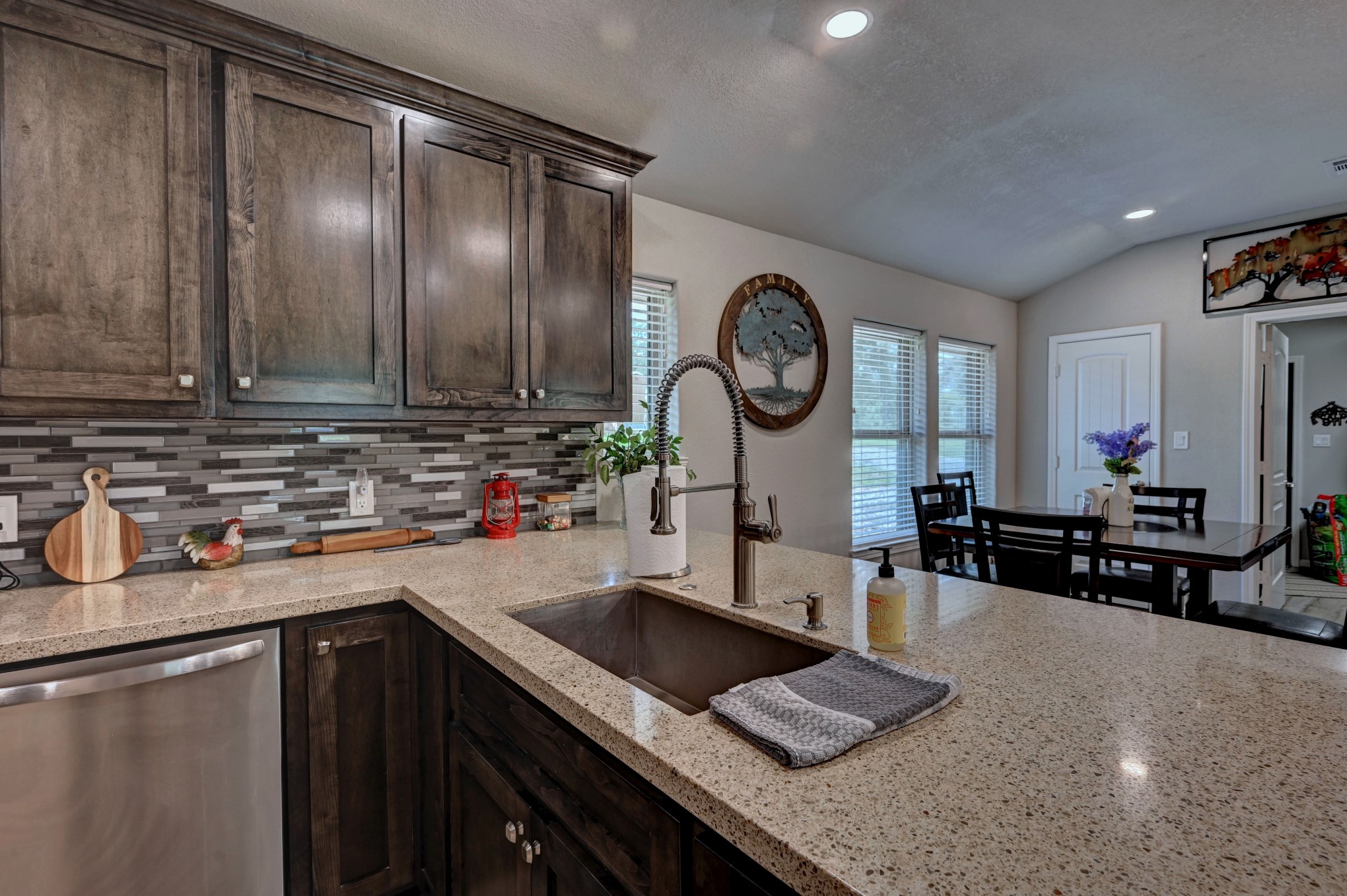 15508 Highway 105 E Property Photo 20