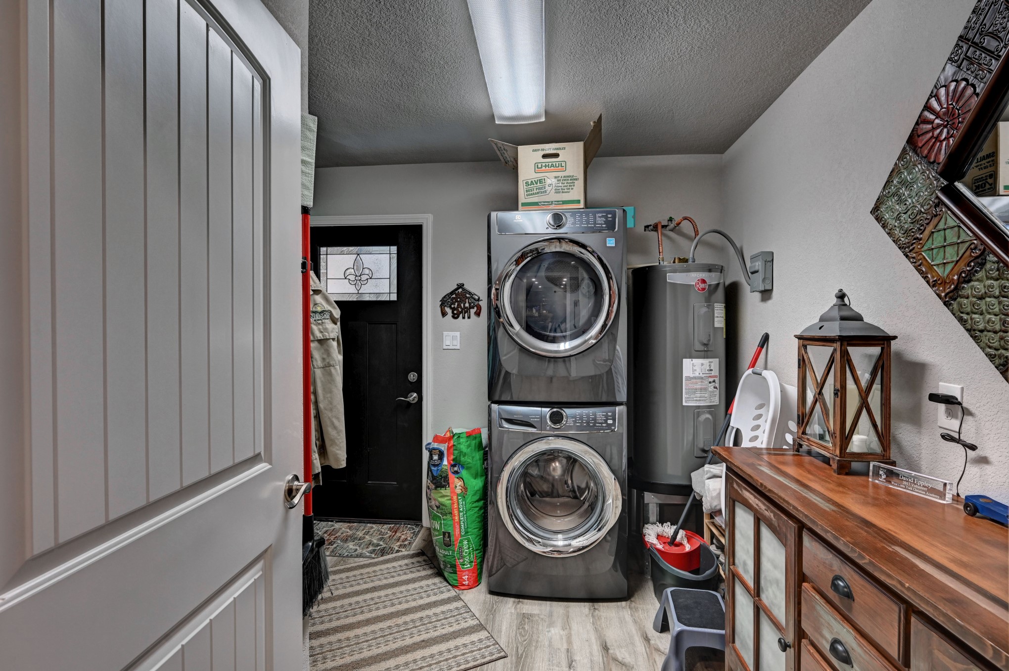 15508 Highway 105 E Property Photo 24