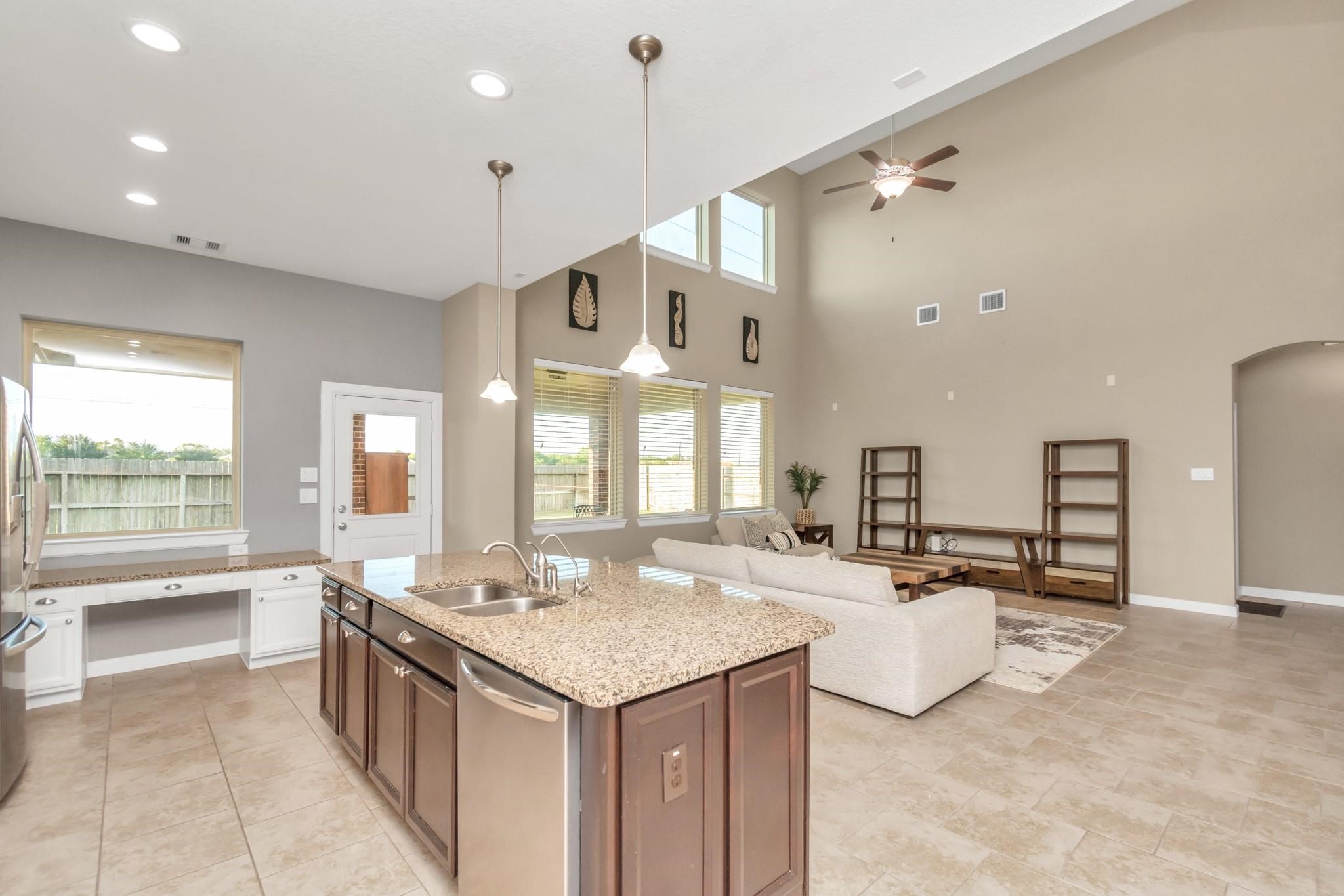 2627 Lazy Vine Lane Property Photo 11