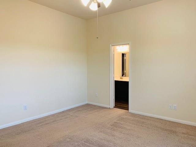 2319 Bermuda Palms Drive Property Photo 8