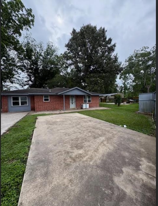 26745 F M 2090 Road Property Photo 14