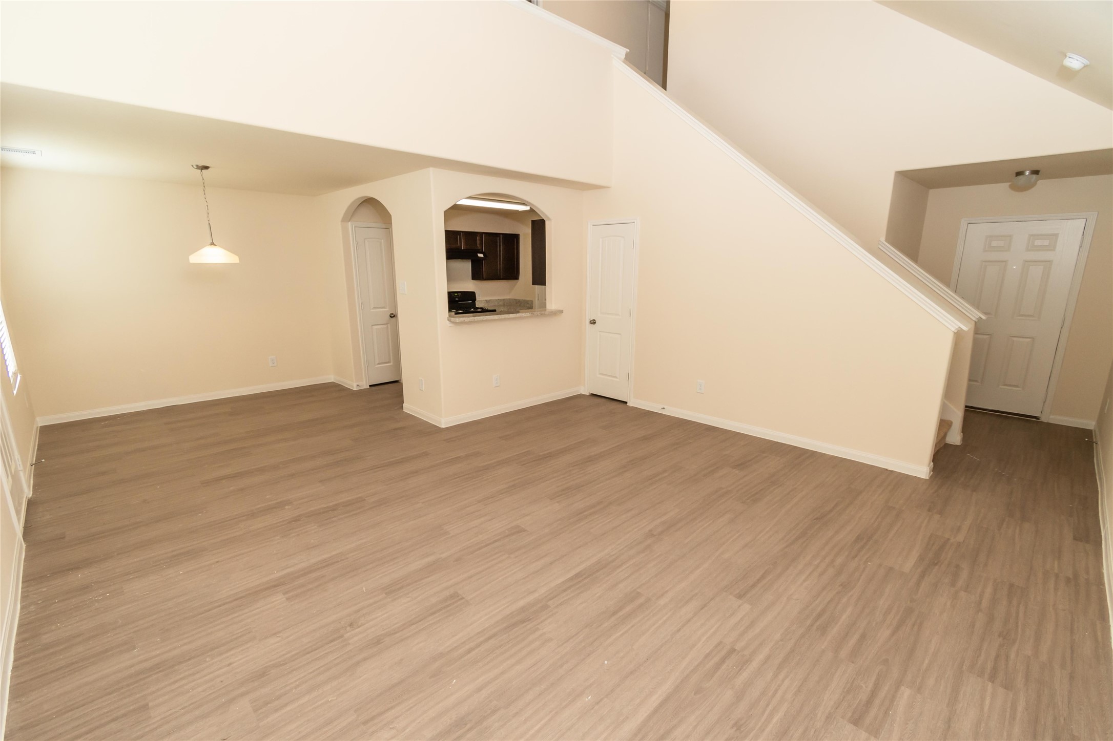 4103 Silver Ranch Road Property Photo 3