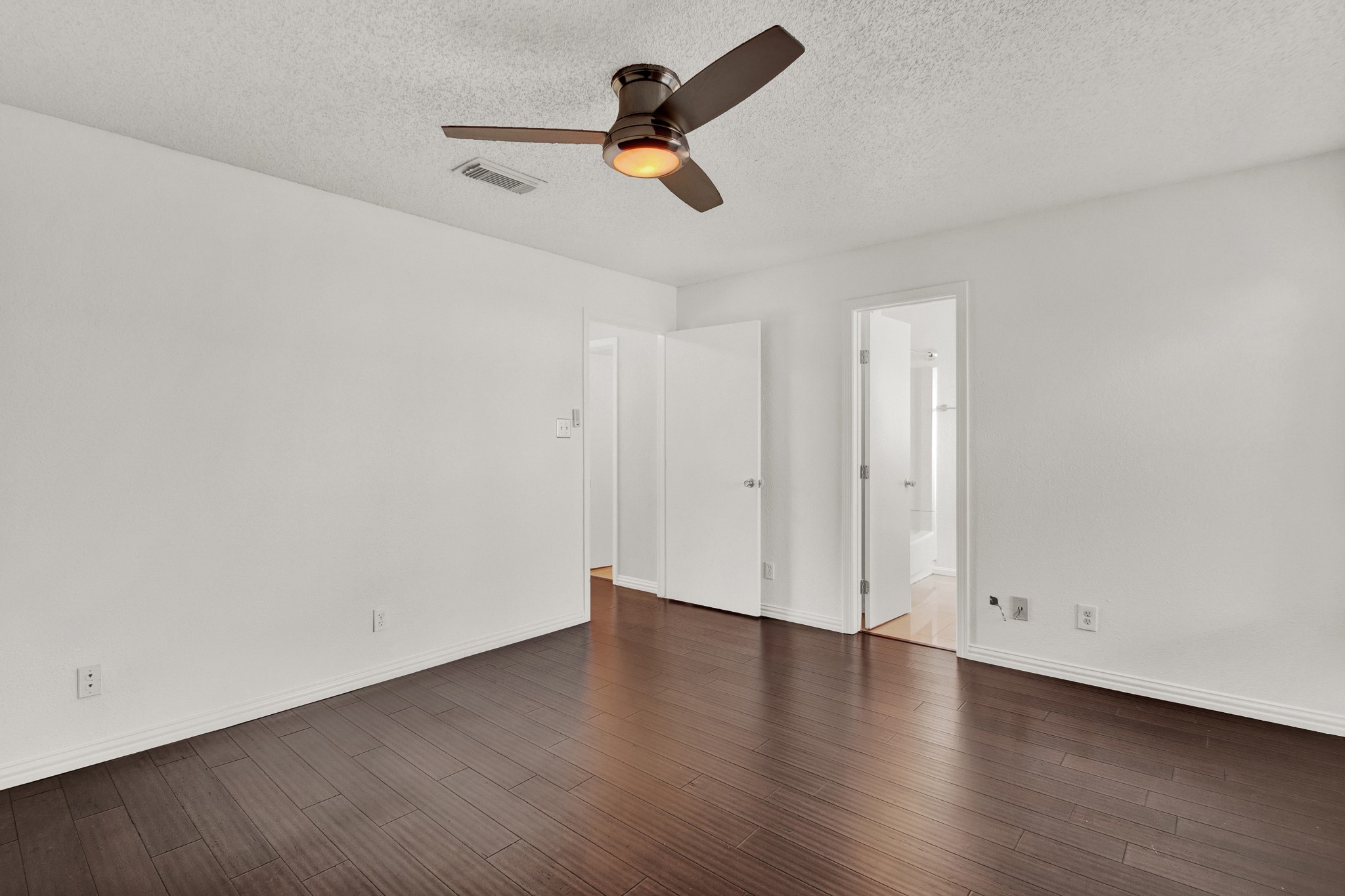 3813 Landmark Drive Property Photo 13