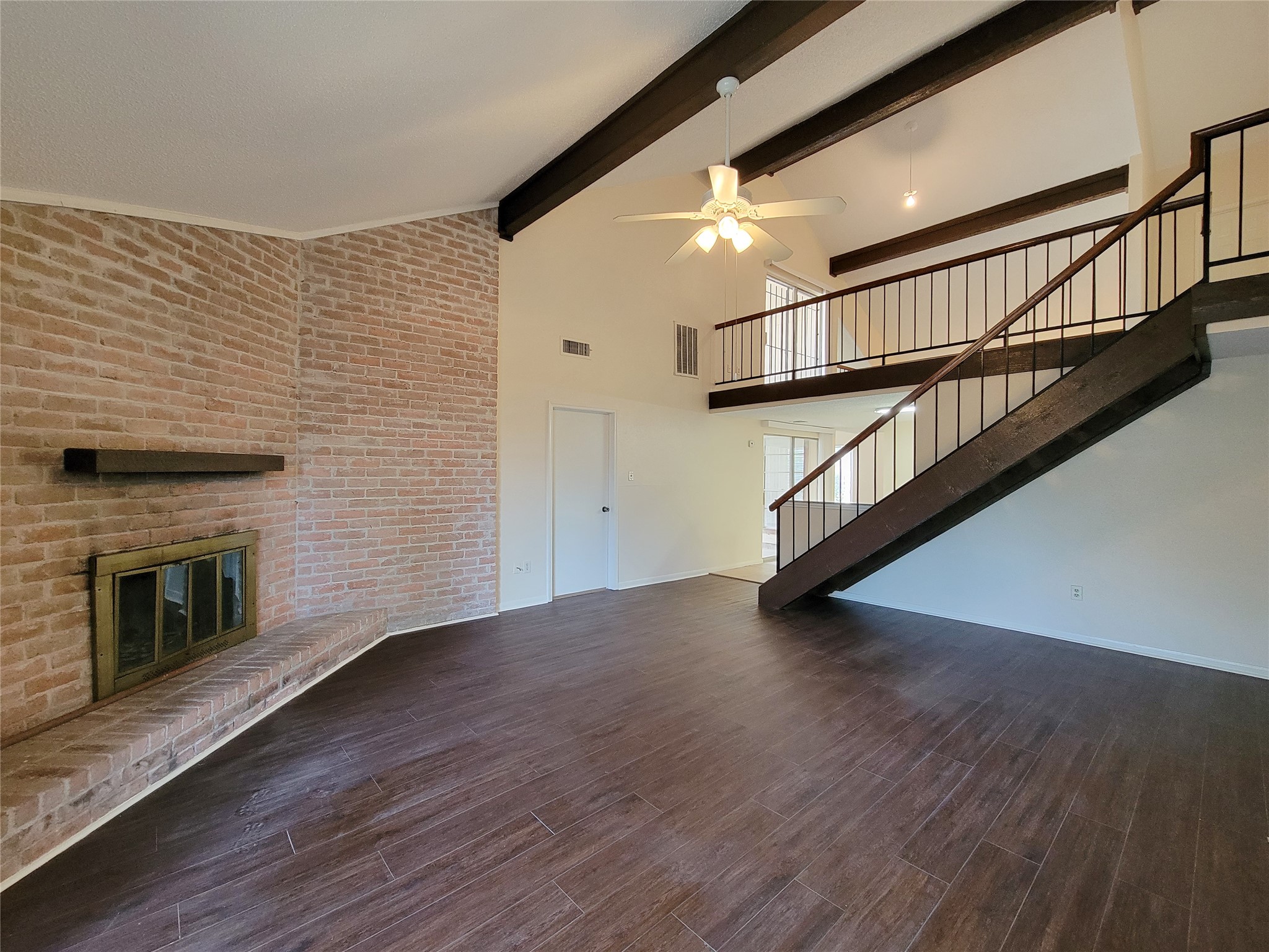 1210 New Tree Lane Property Photo 3