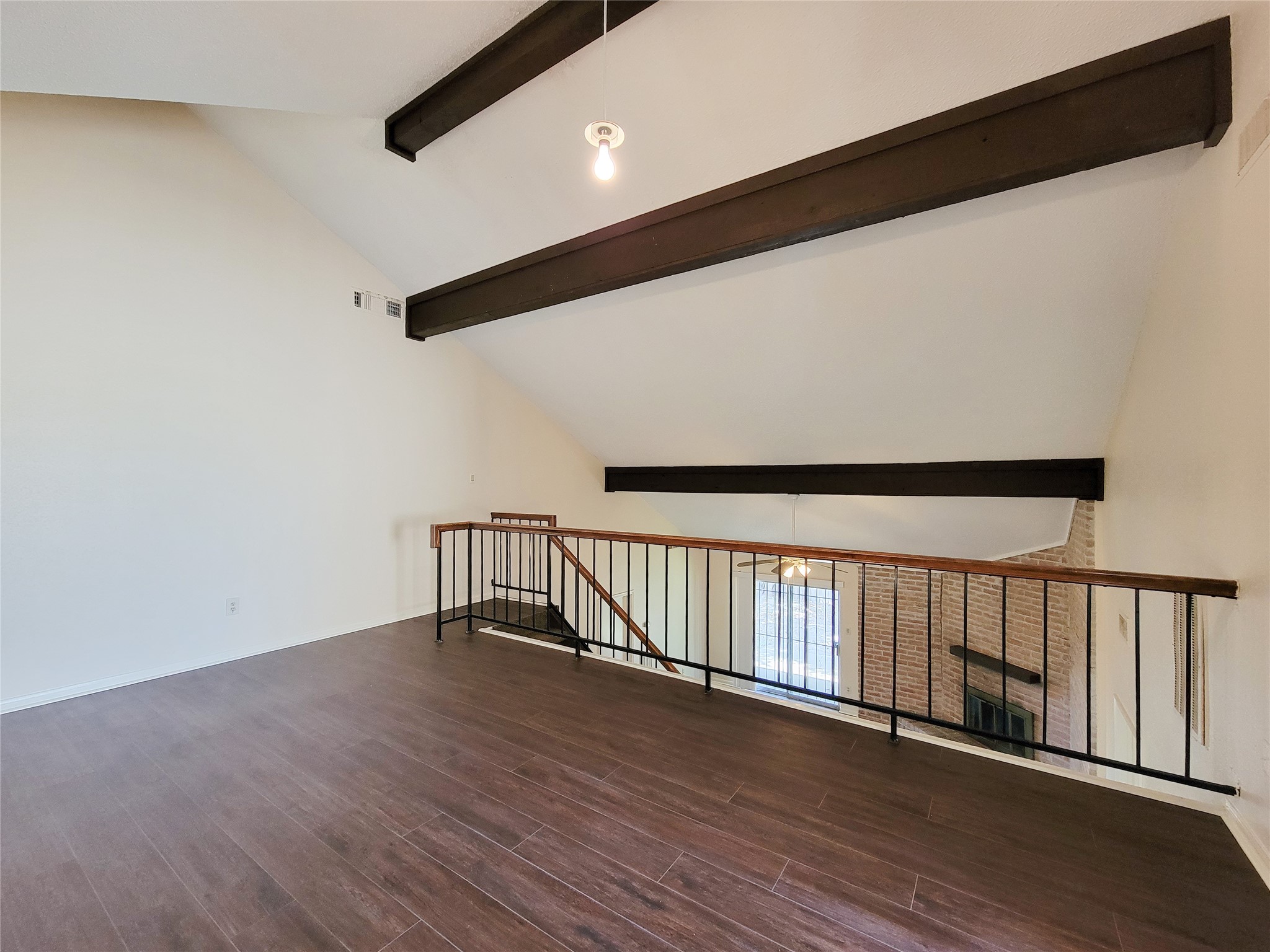 1210 New Tree Lane Property Photo 7