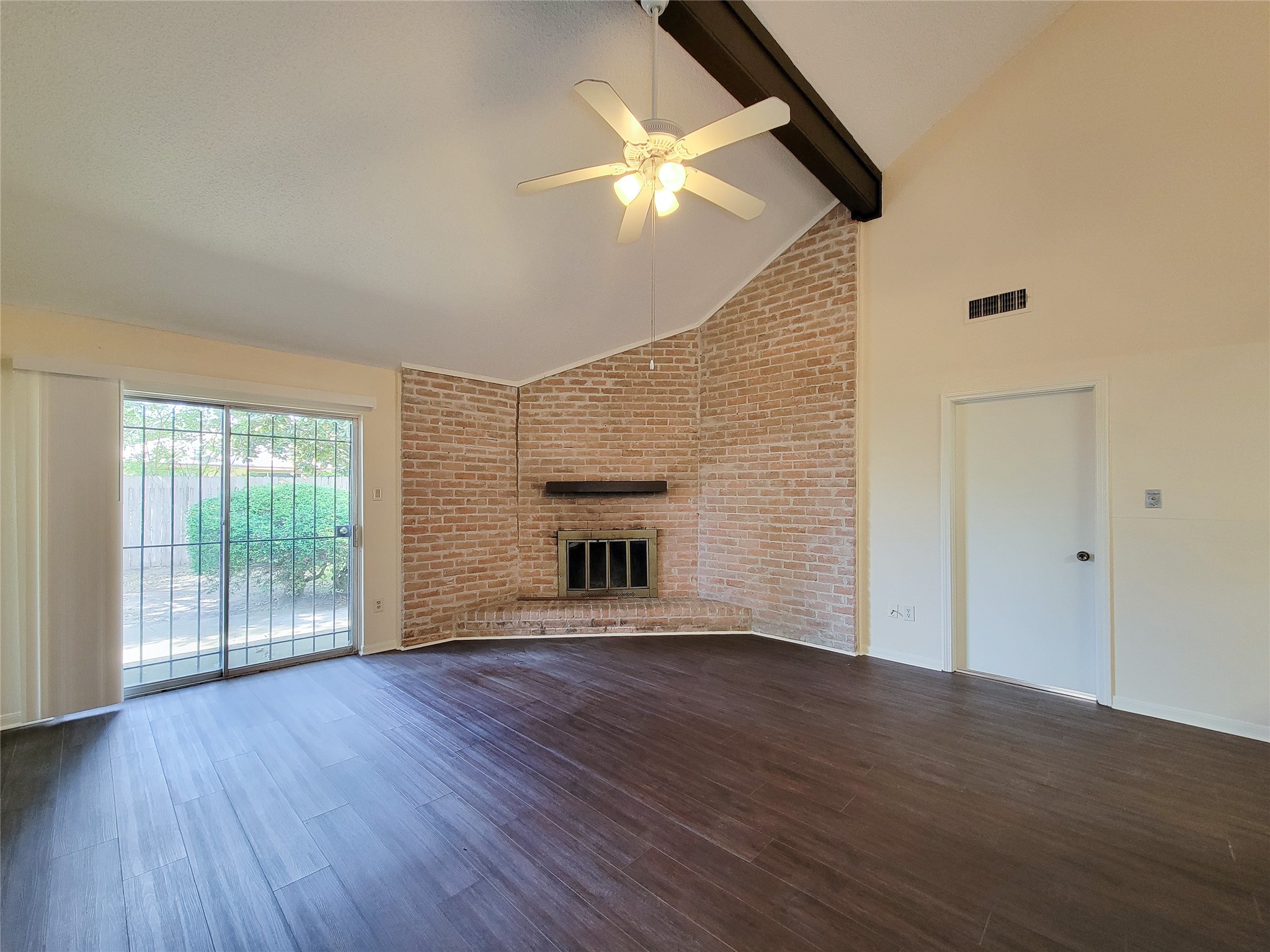 1210 New Tree Lane Property Photo 12