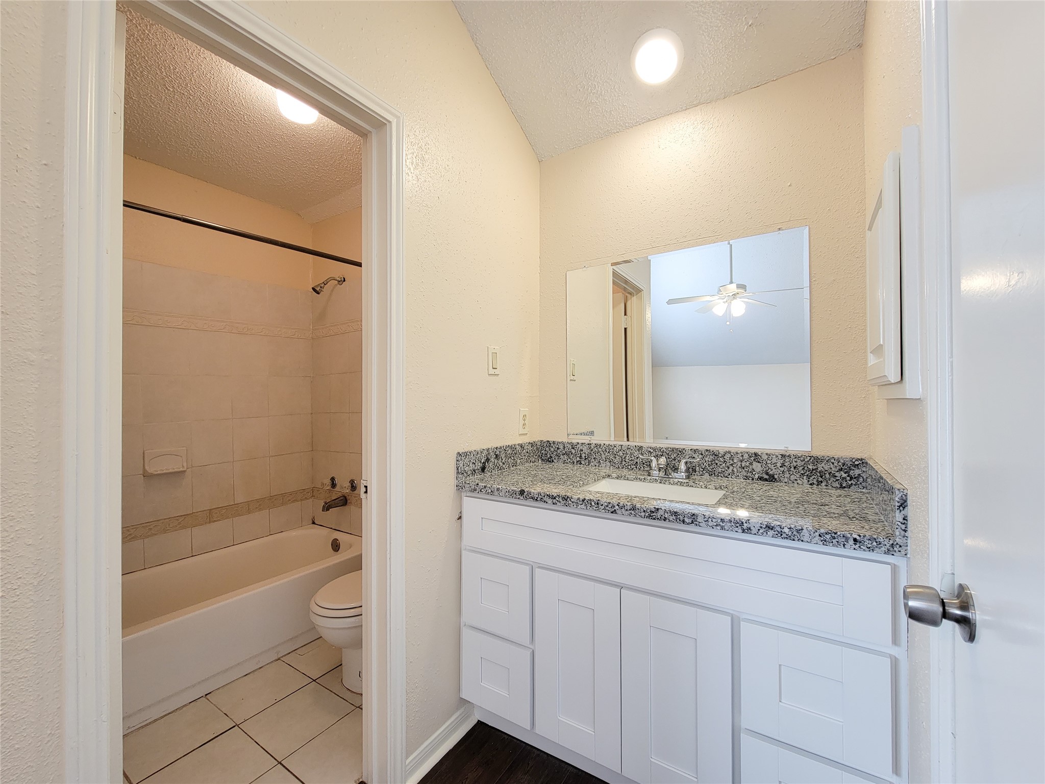 1210 New Tree Lane Property Photo 14