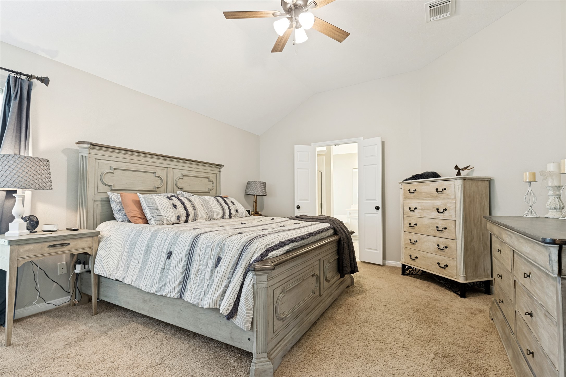 12702 Wolf Creek Court Property Photo 14