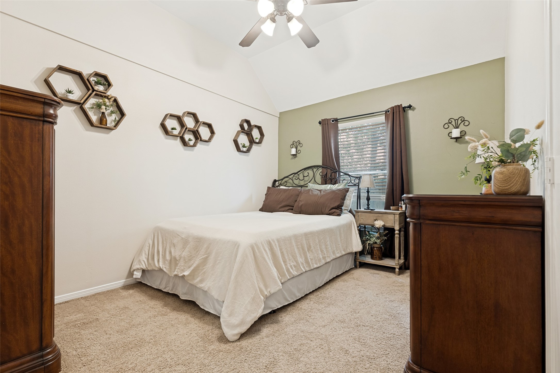 12702 Wolf Creek Court Property Photo 18