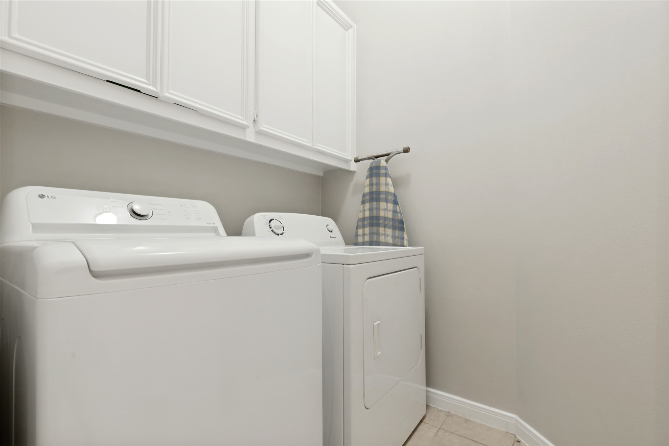 12702 Wolf Creek Court Property Photo 21