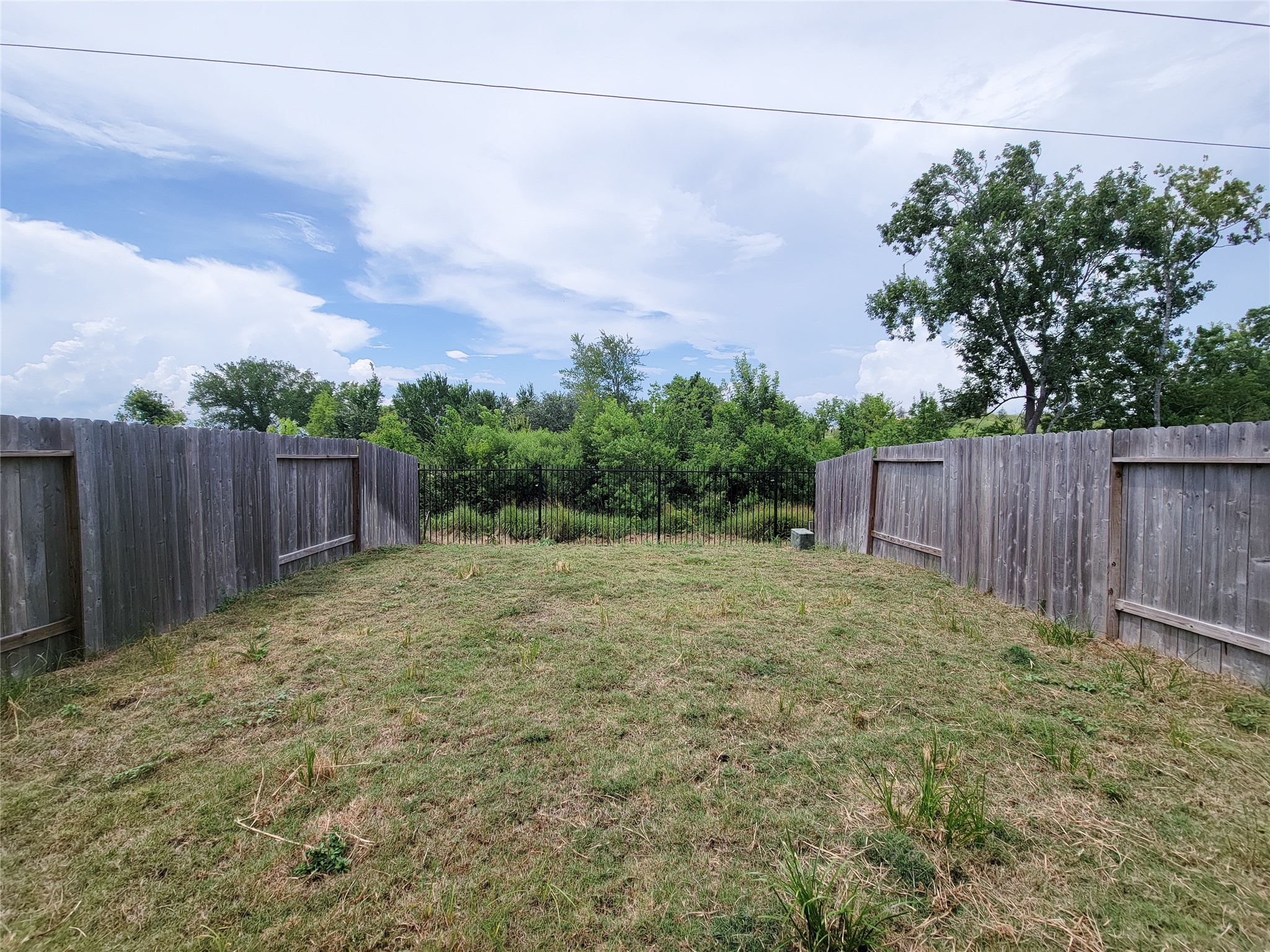 3225 Creston Gate Drive Property Photo 43