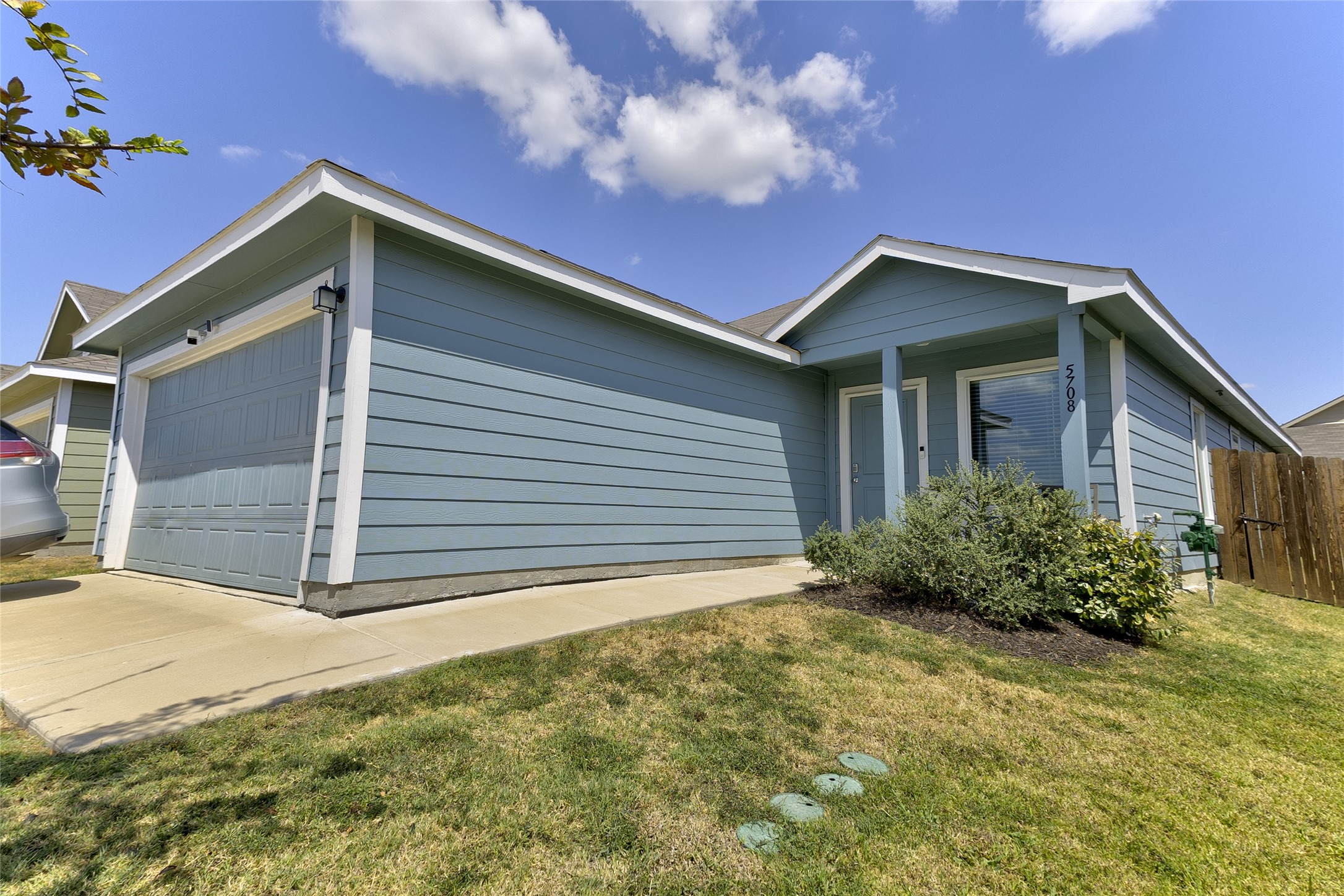 5708 Manarchos Lane Property Photo 1