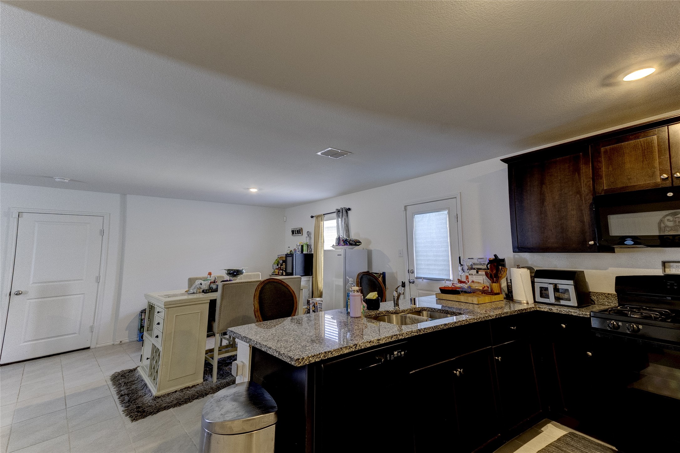 5708 Manarchos Lane Property Photo 6