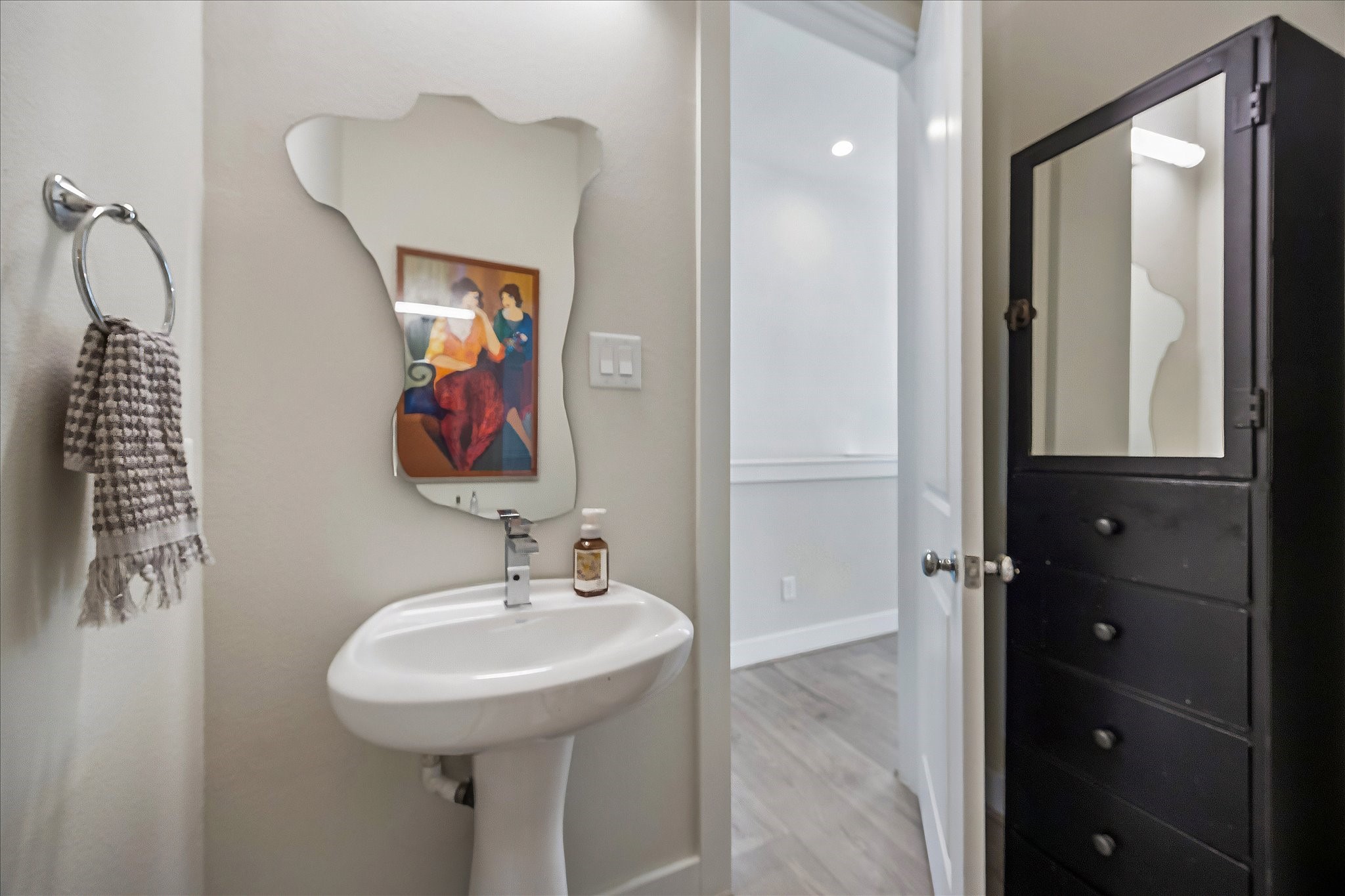 5209 Allen Street B Property Photo 15