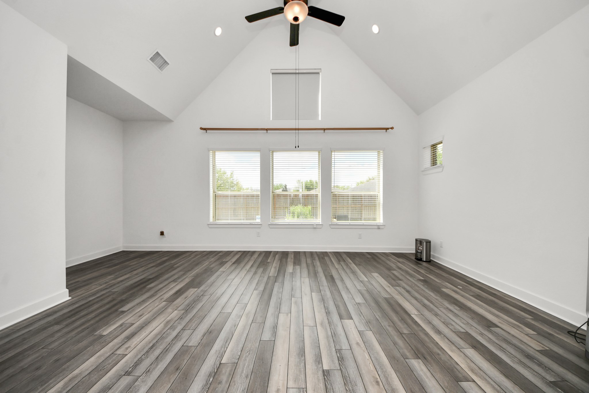 24331 Dyer Hill Way Property Photo 16