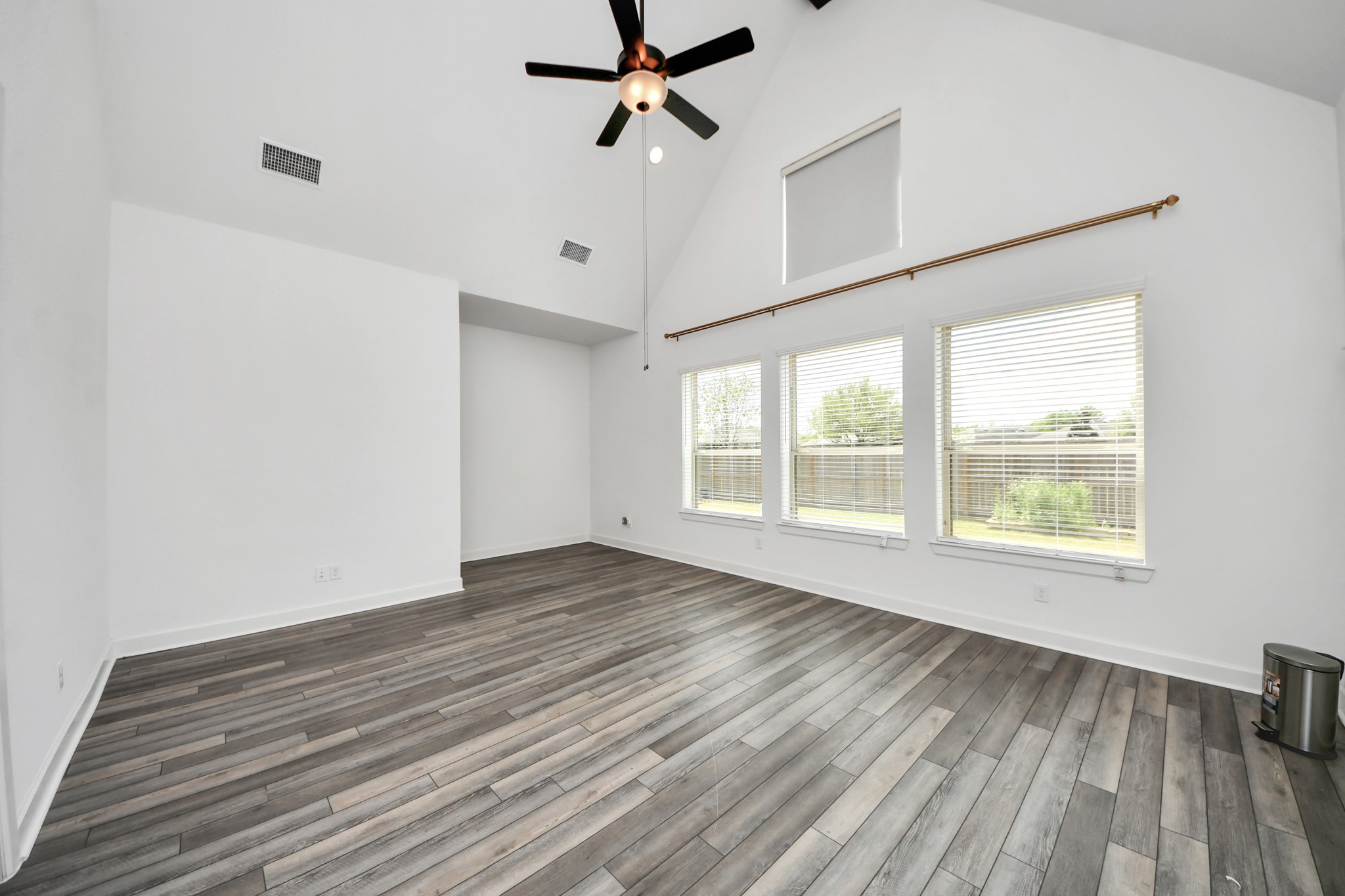 24331 Dyer Hill Way Property Photo 17