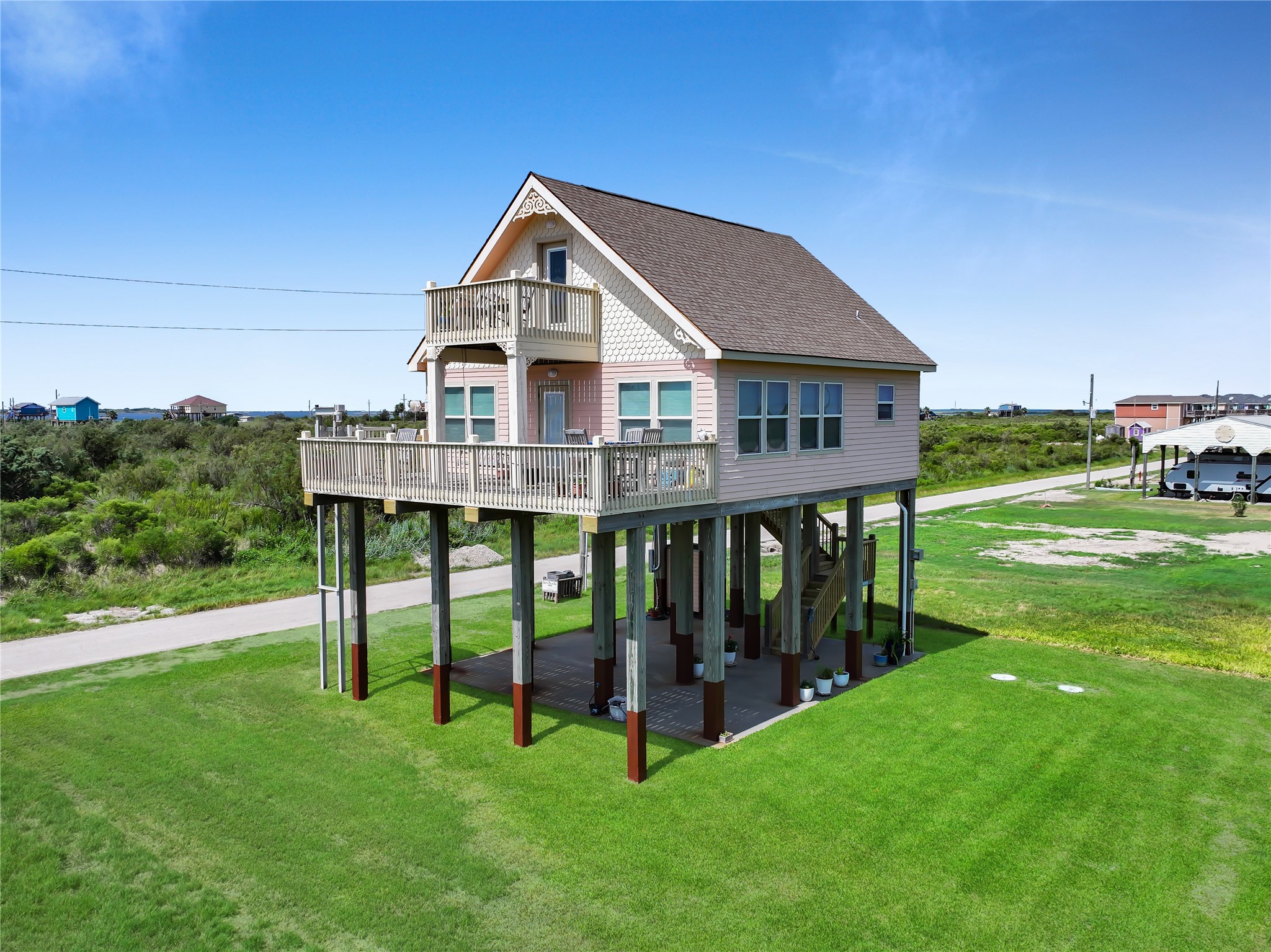 1044 Waco Road Property Photo 3