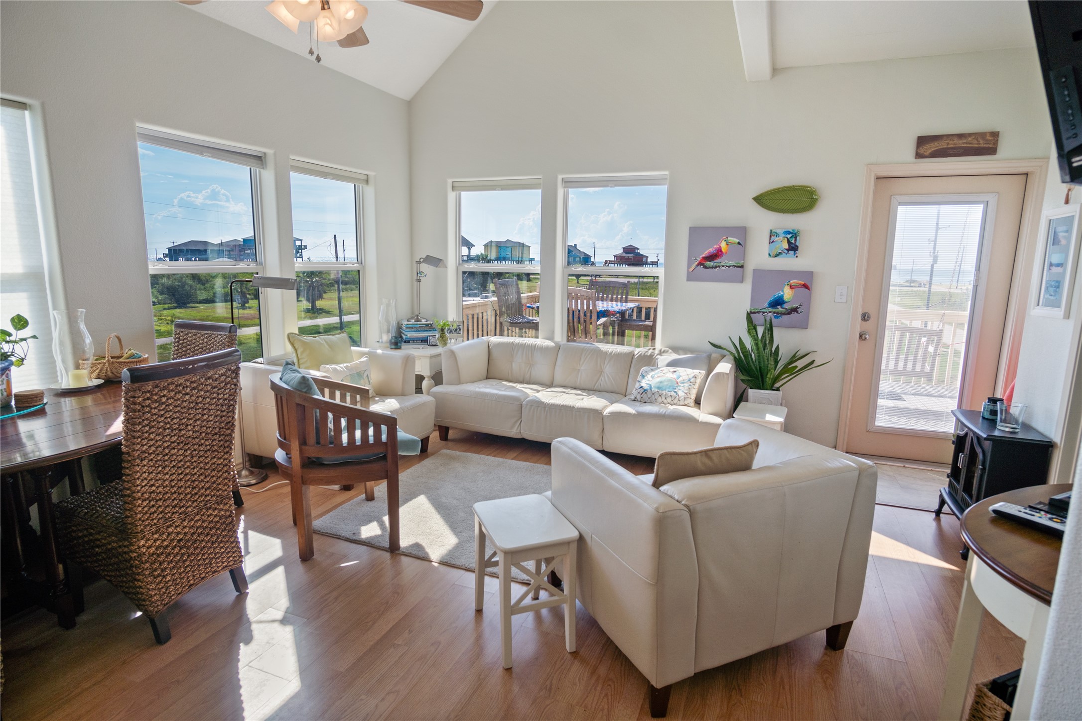 1044 Waco Road Property Photo 12