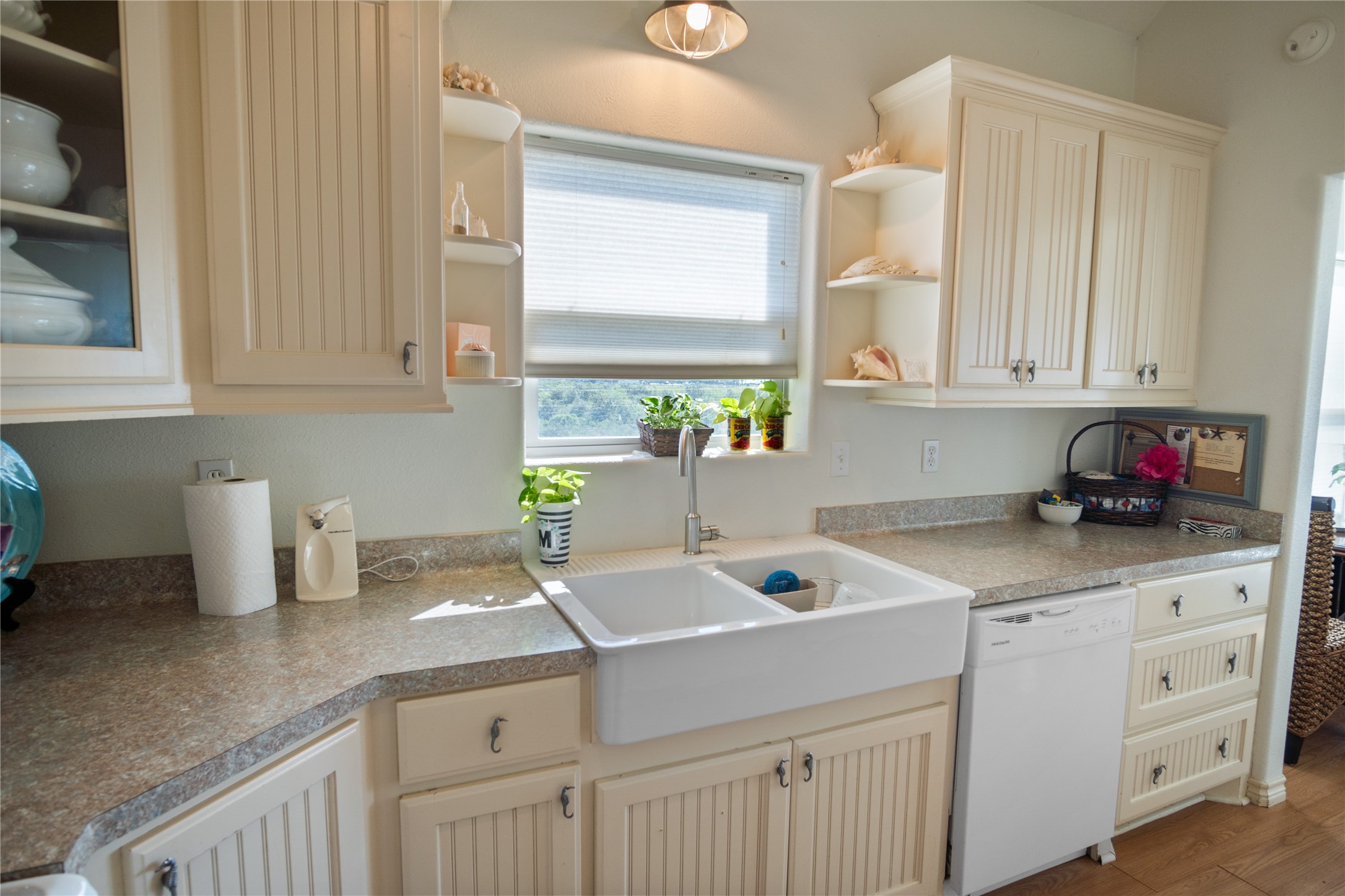 1044 Waco Road Property Photo 24