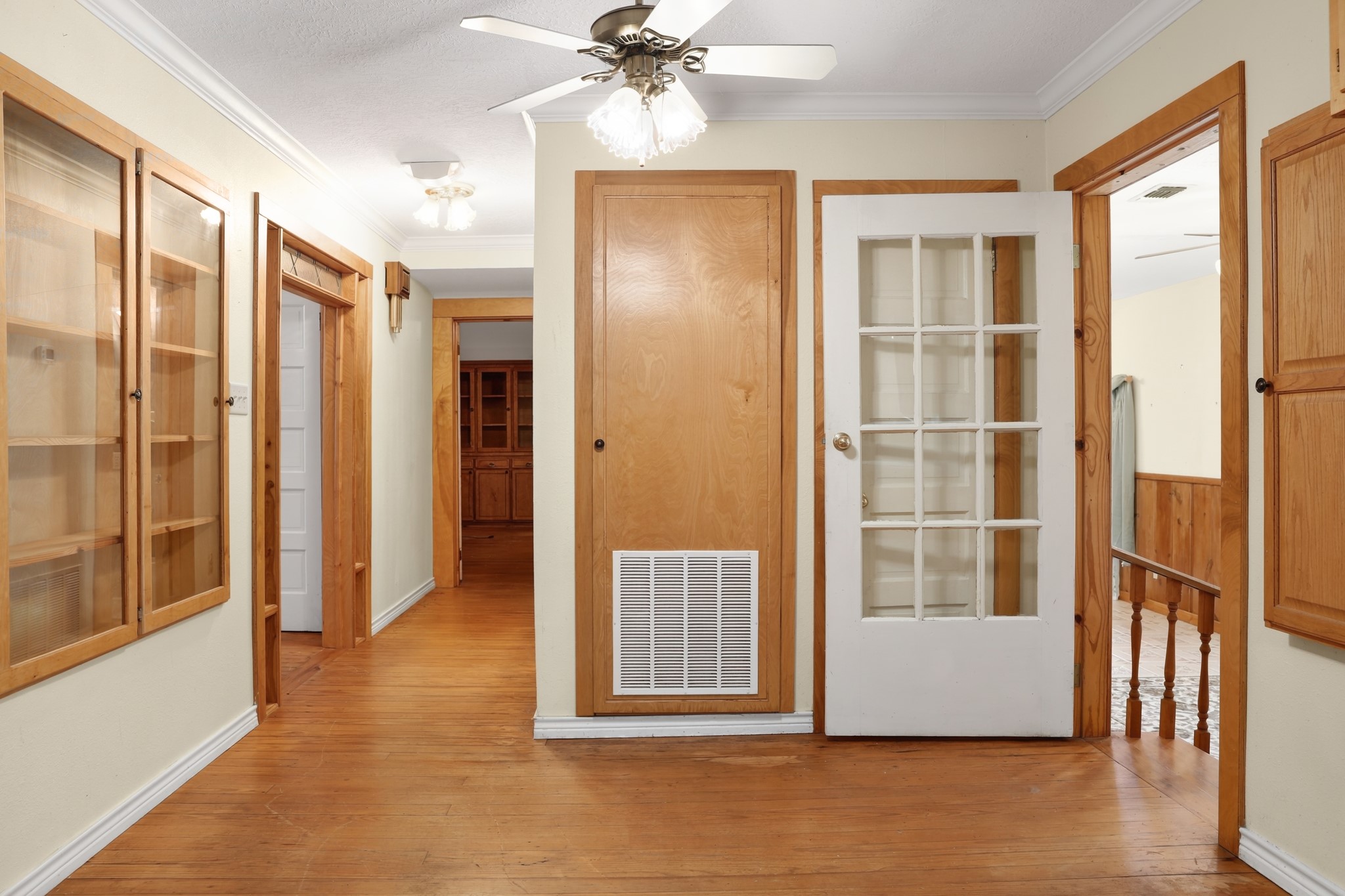 201 N Magnolia Street Property Photo 18