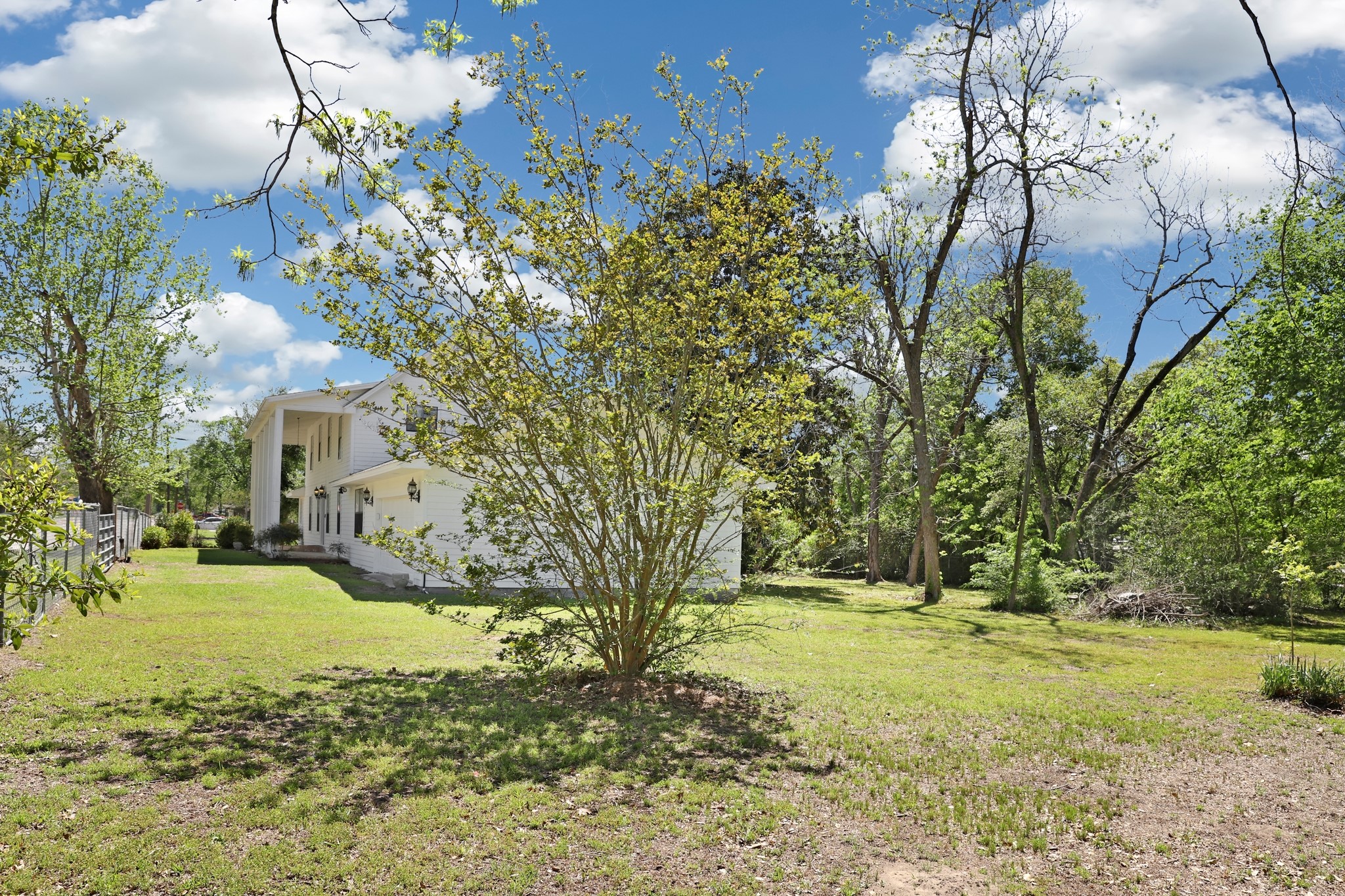 201 N Magnolia Street Property Photo 41