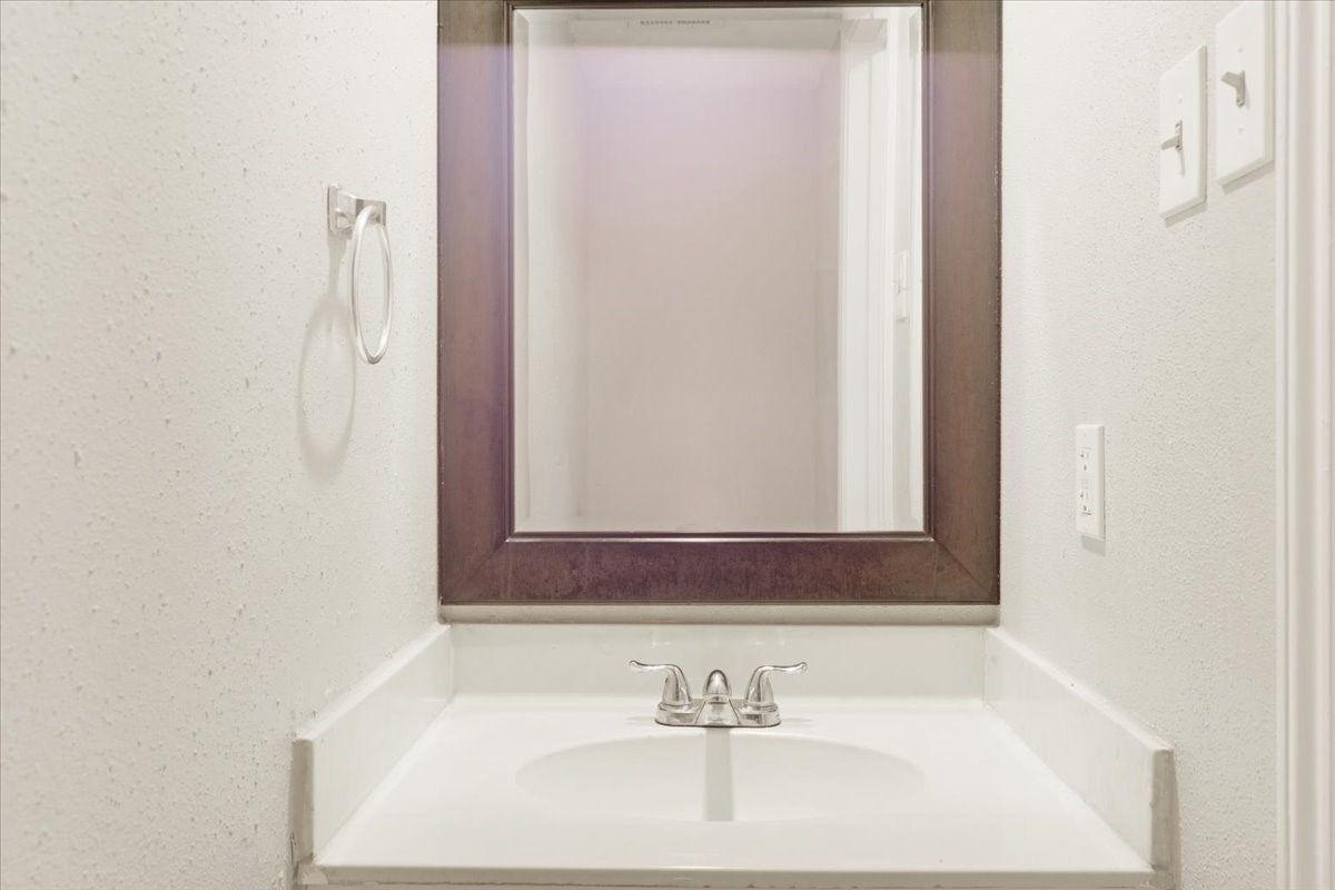 10254 Bridgeland Lane Property Photo 10