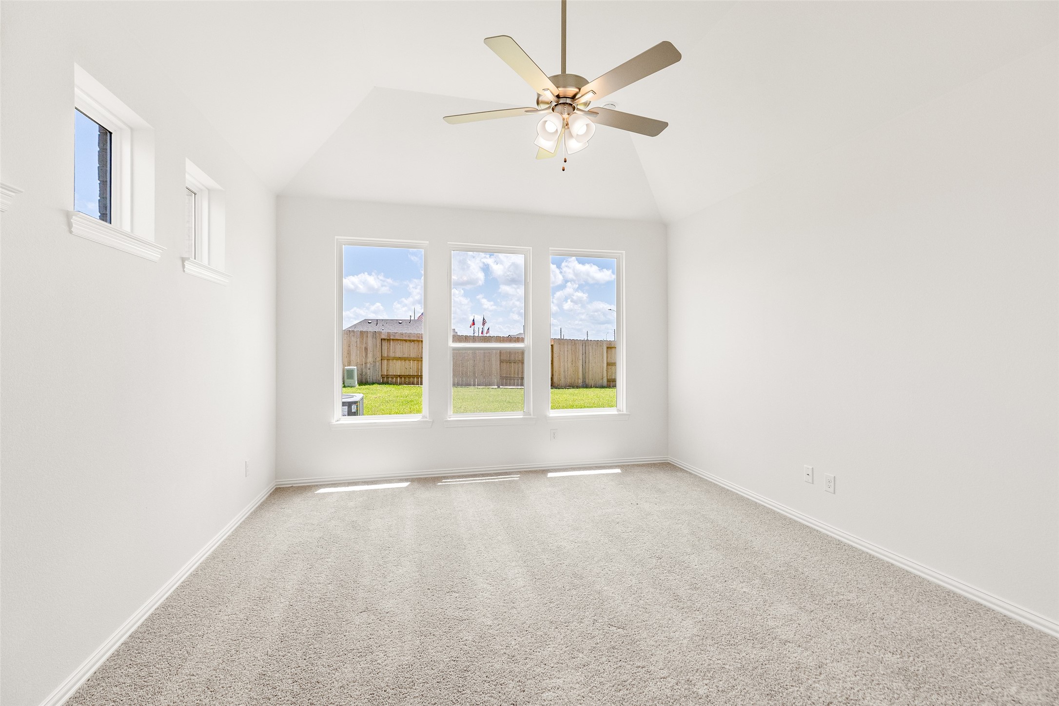 21419 Peach Trails Street Property Photo 11